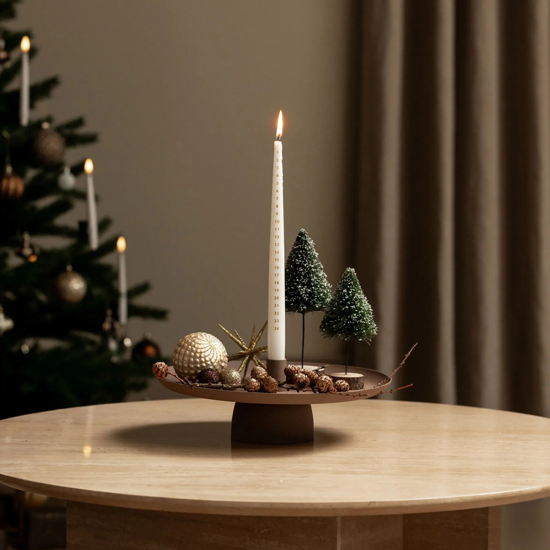 Kalenderlys m. lak og guld print