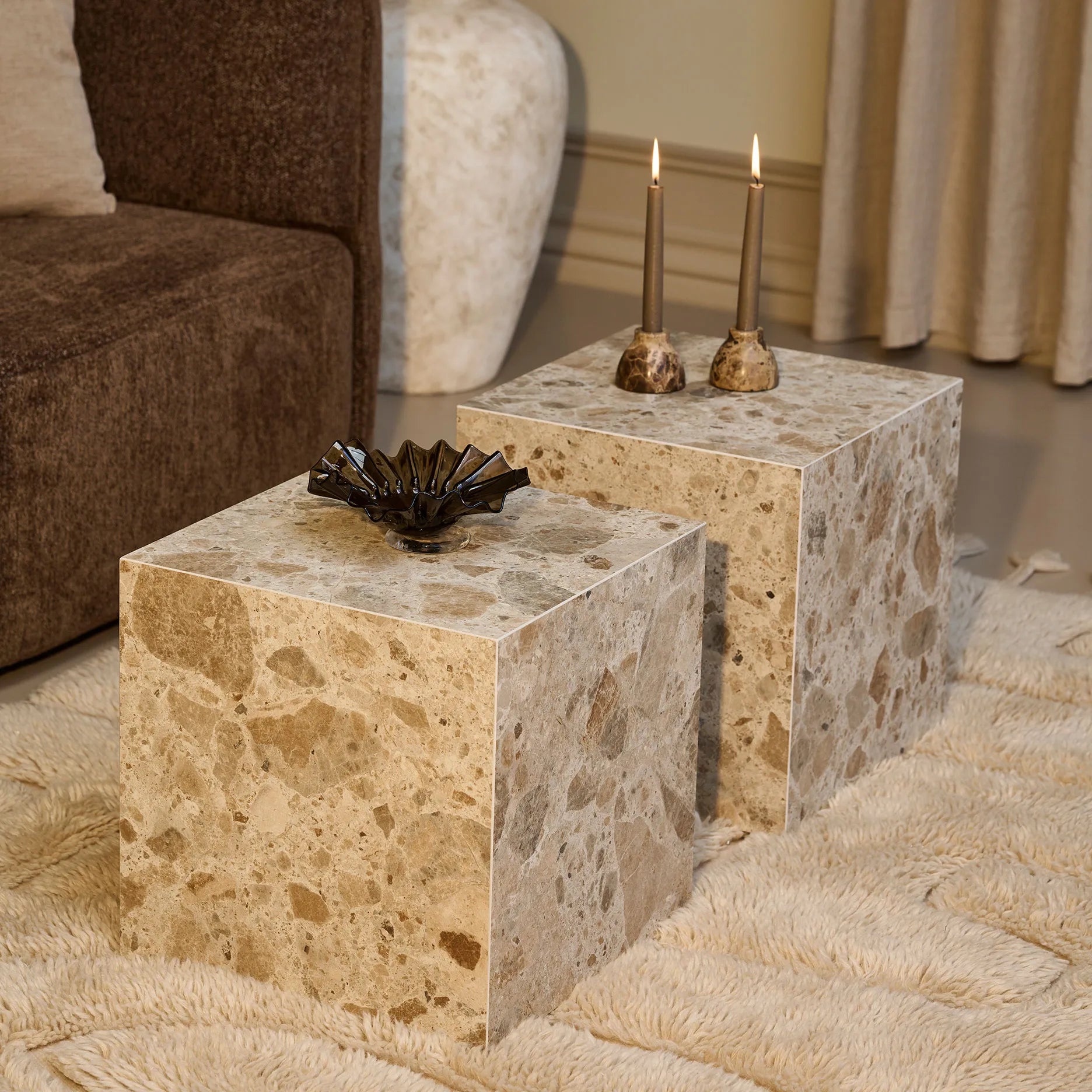 Montes sidebord 40x40 cm