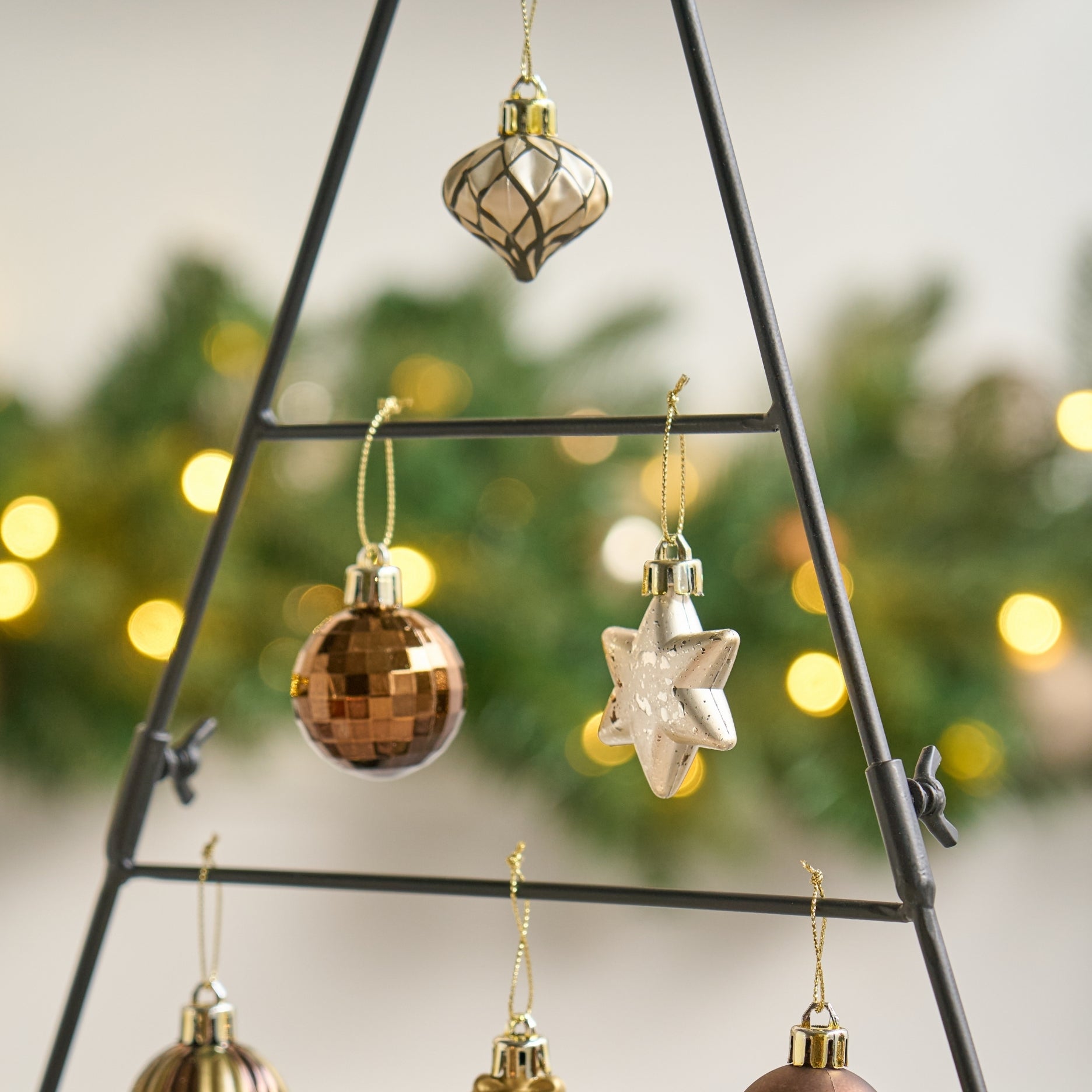 Juletræsstativ til bord