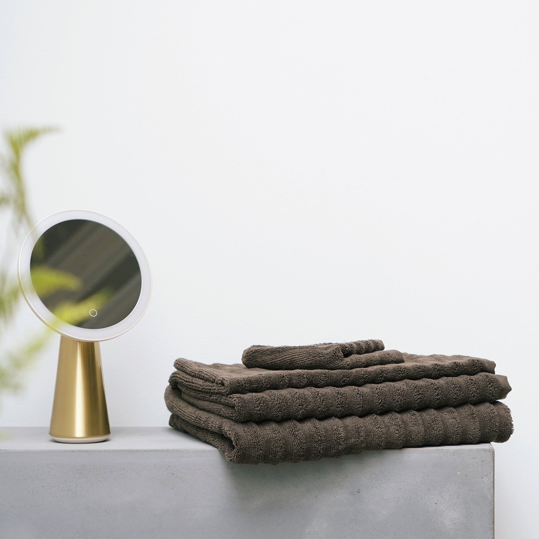 Aura I håndklæde 50x100 cm