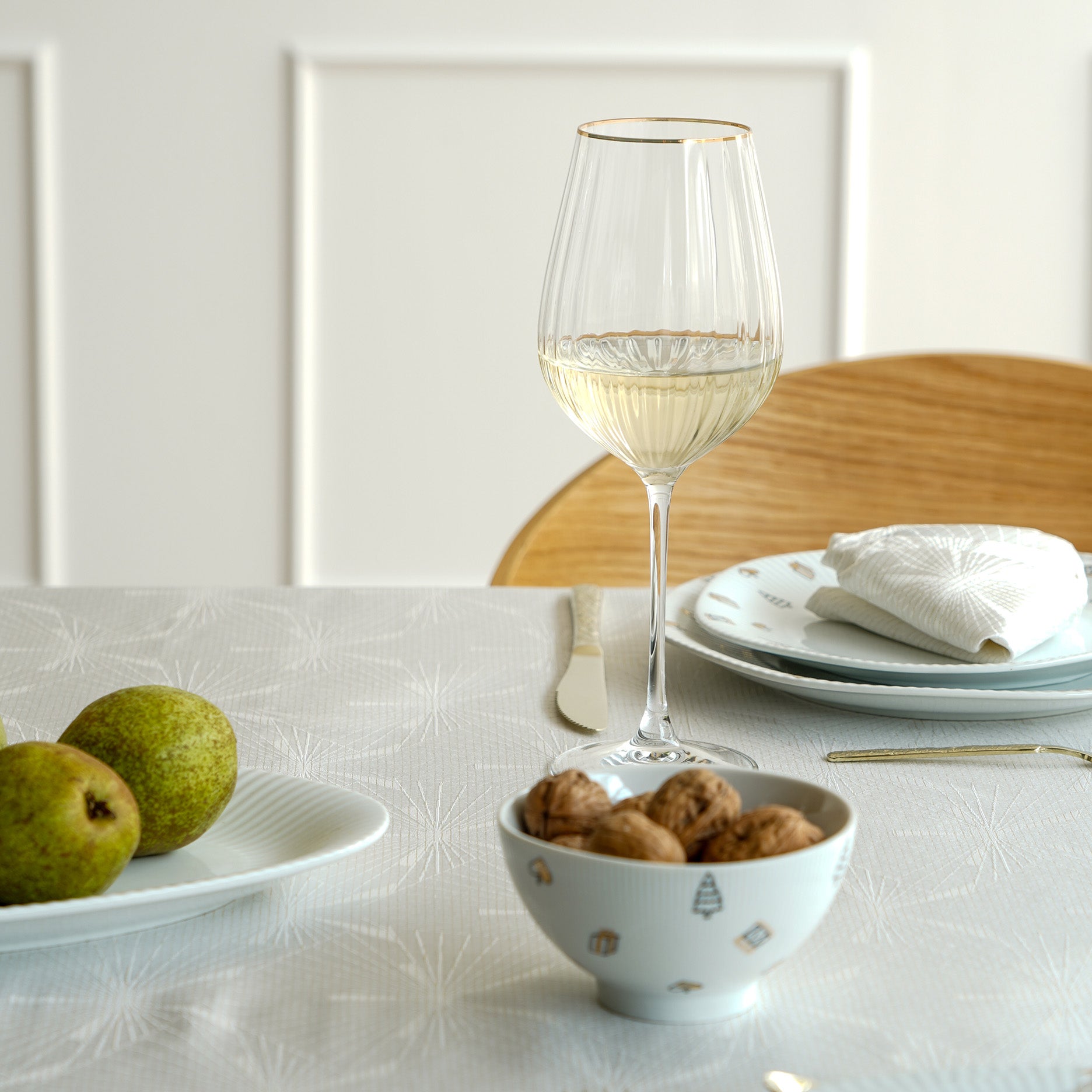 Rille hvidvinsglas m. guldkant 2 stk.