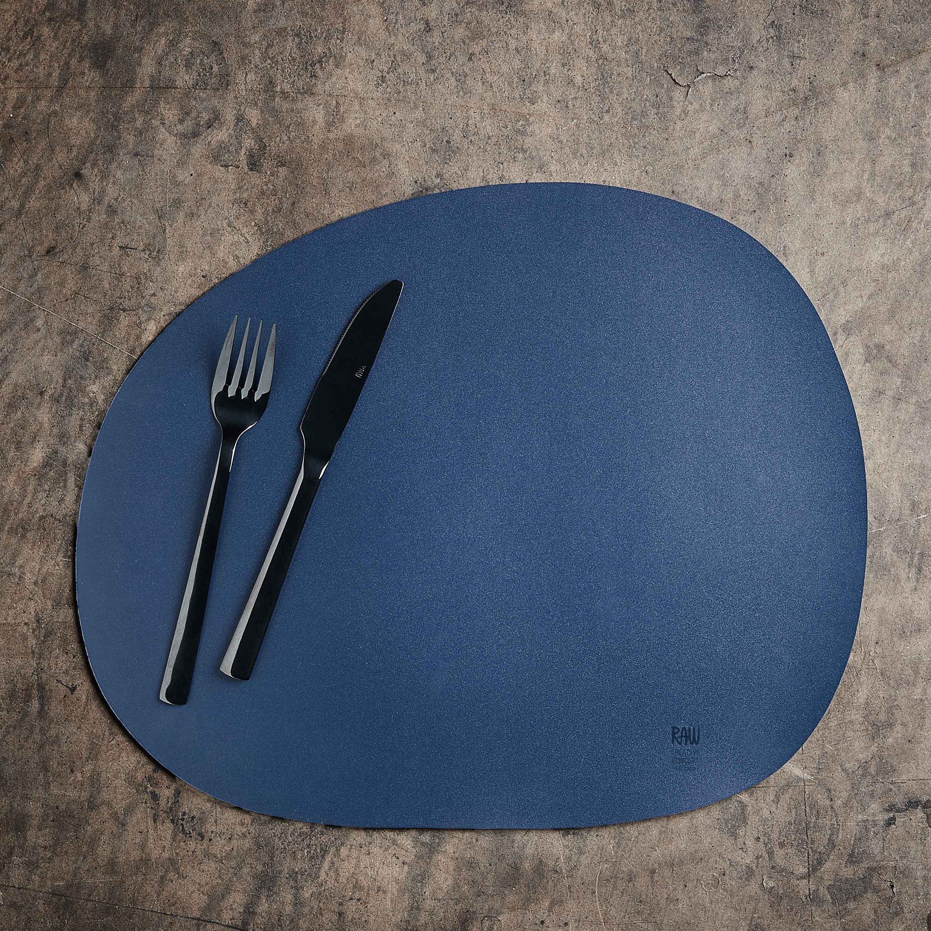 RAW dækkeserviet soft surface dark blue