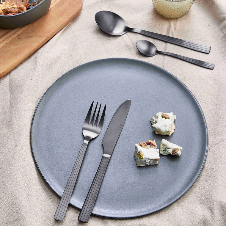 RAW bestiksæt 48 dele mat sort