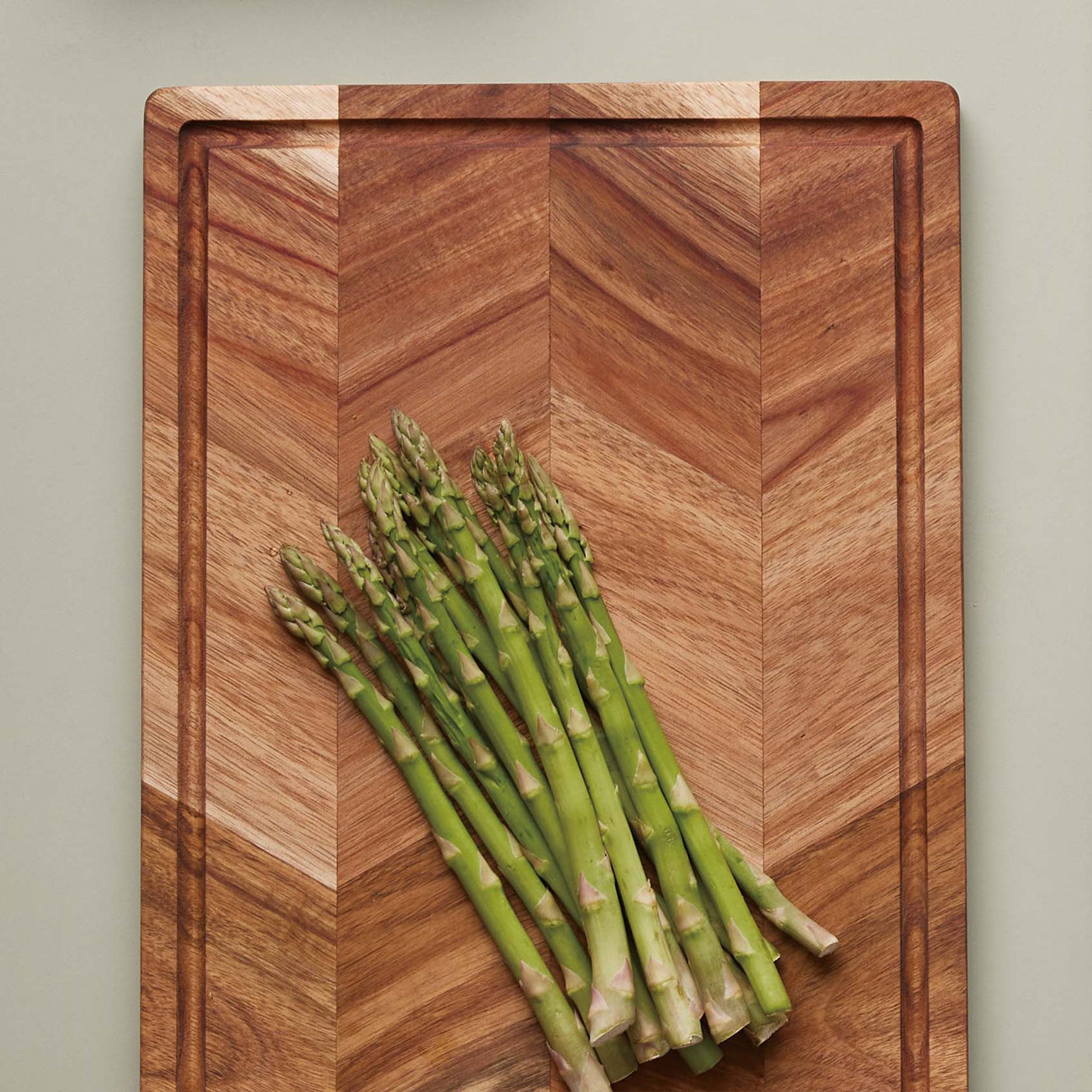 Skærebræt m/saftrille sildeben