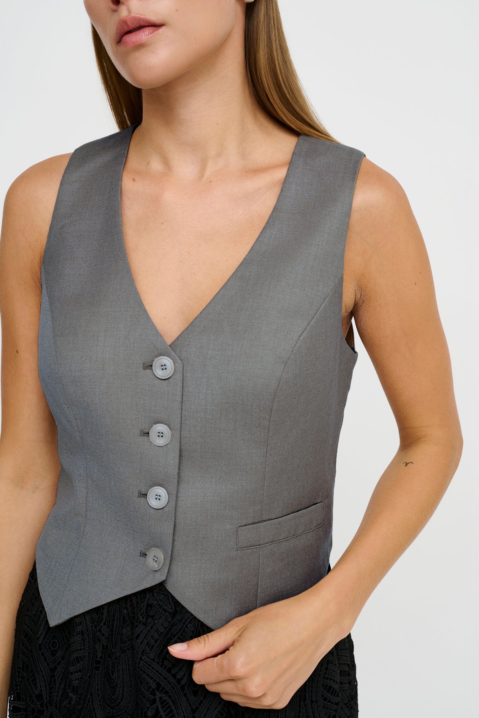 CRAshley Vest