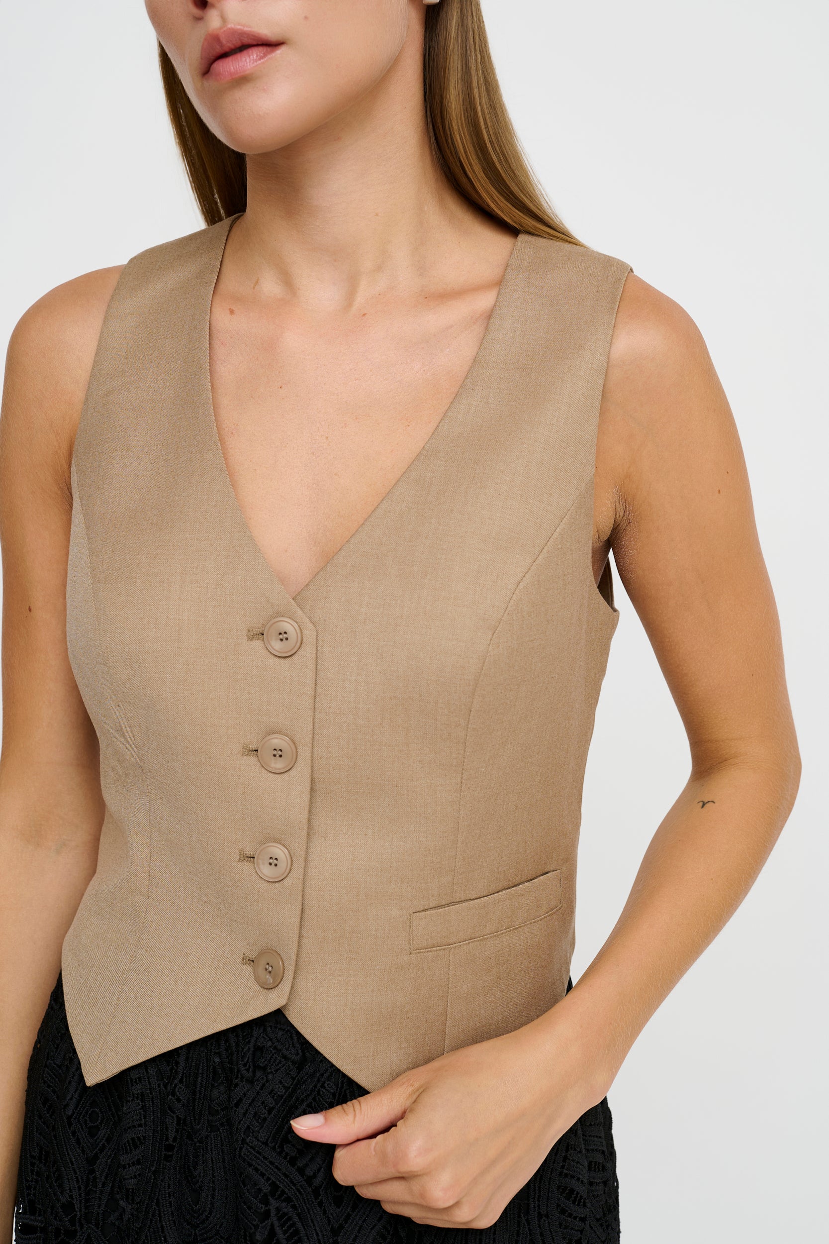 CRAshley Vest