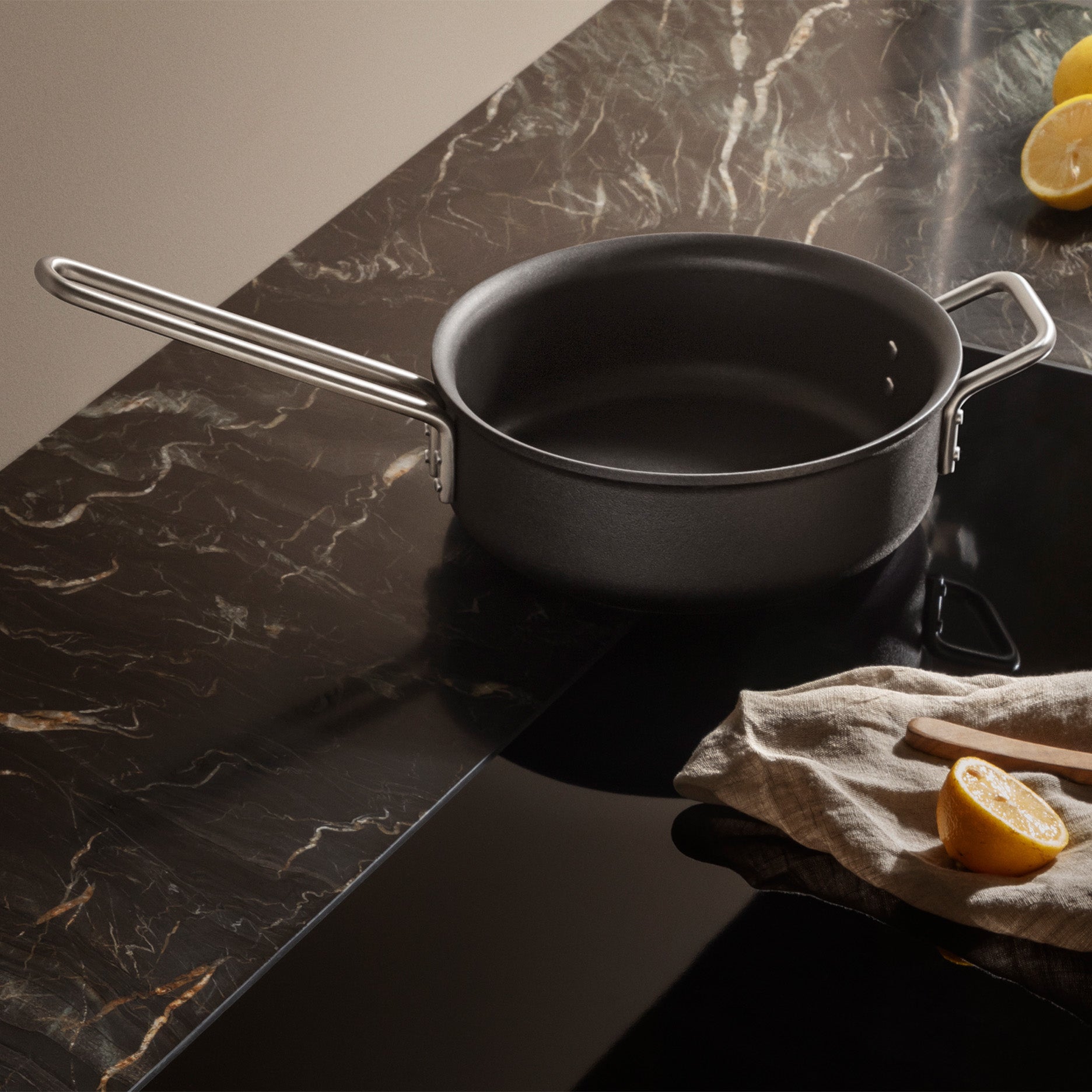 Professional sauterpande Ø24 cm keramisk