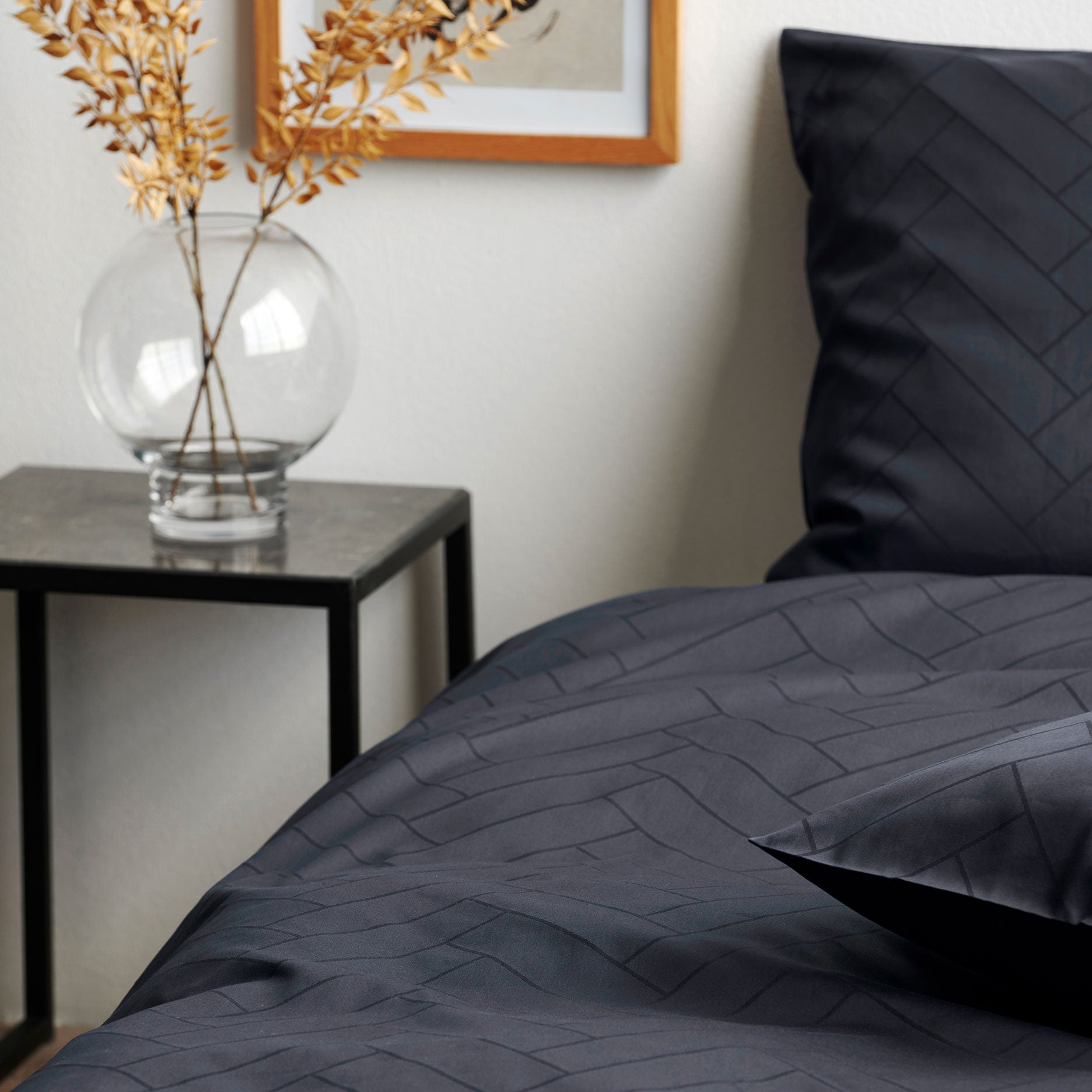 Tiles sengetøj 140x200 cm ink blue