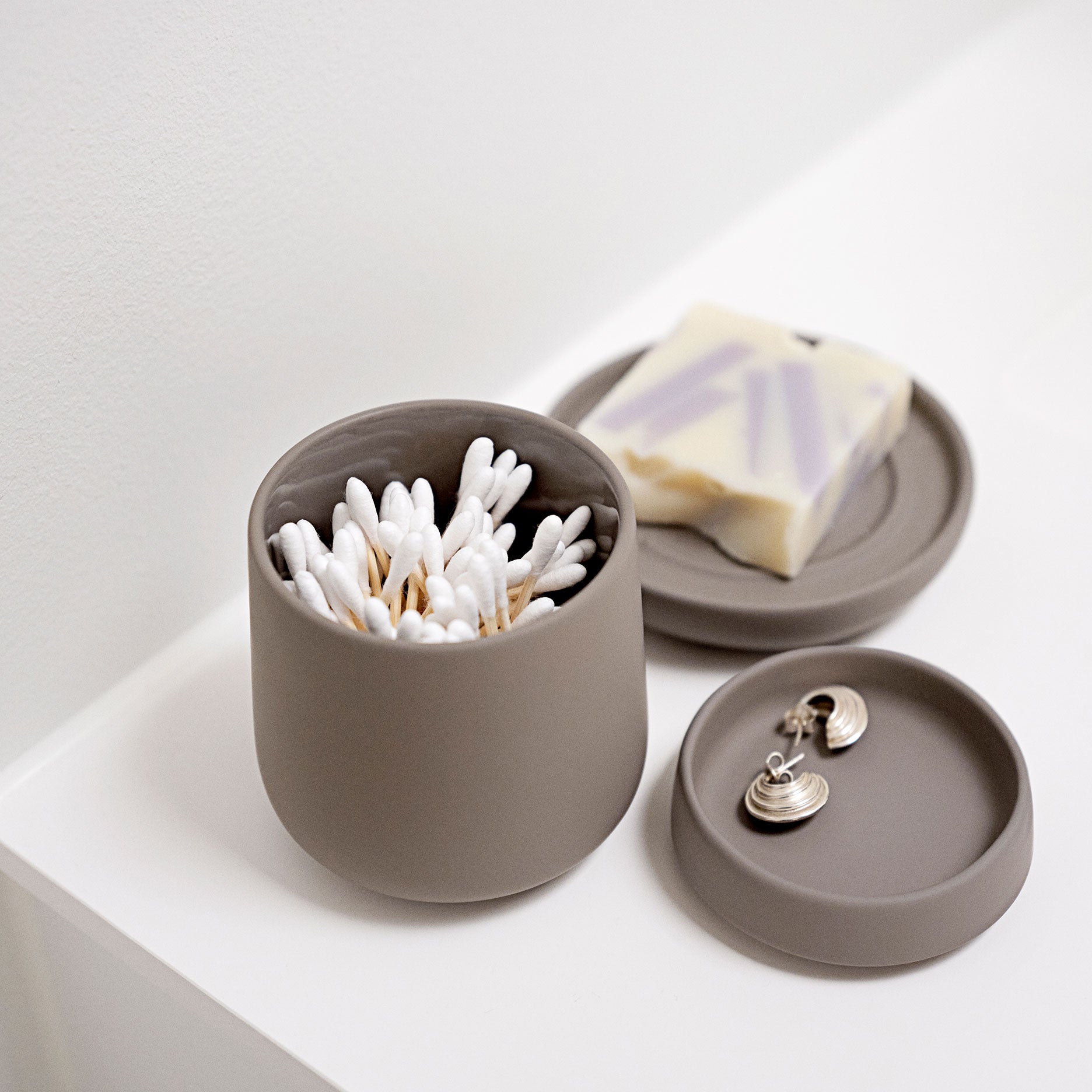 Nova One krukke m. låg 290 ml taupe