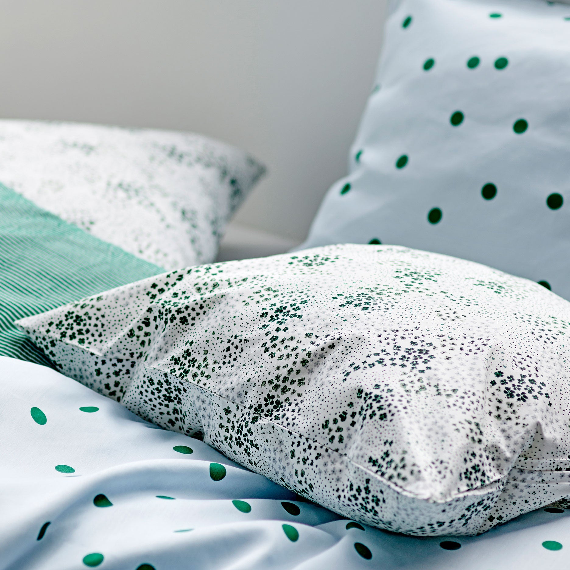 Viola sengetøj 140x200 cm green