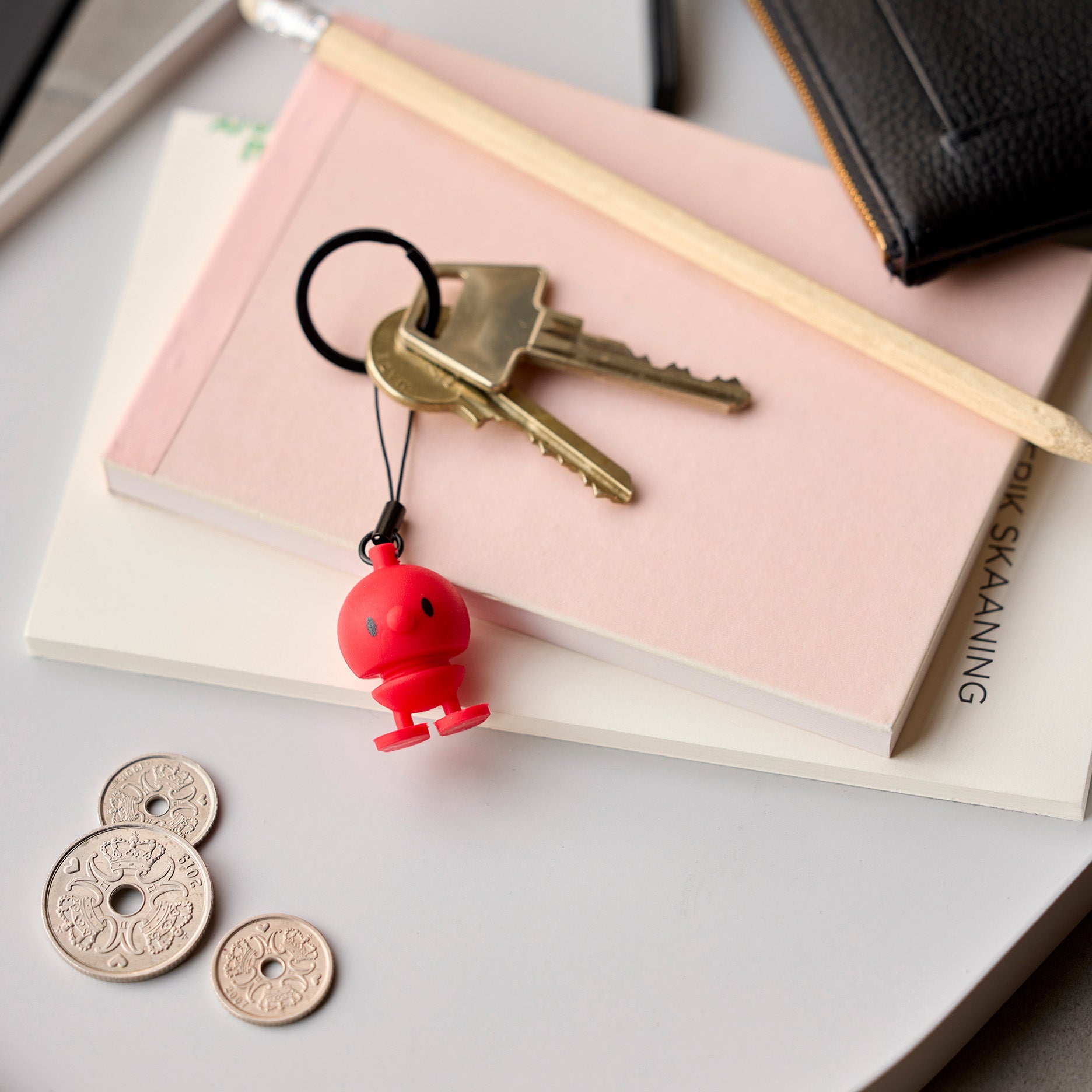 Bumble nøglering red