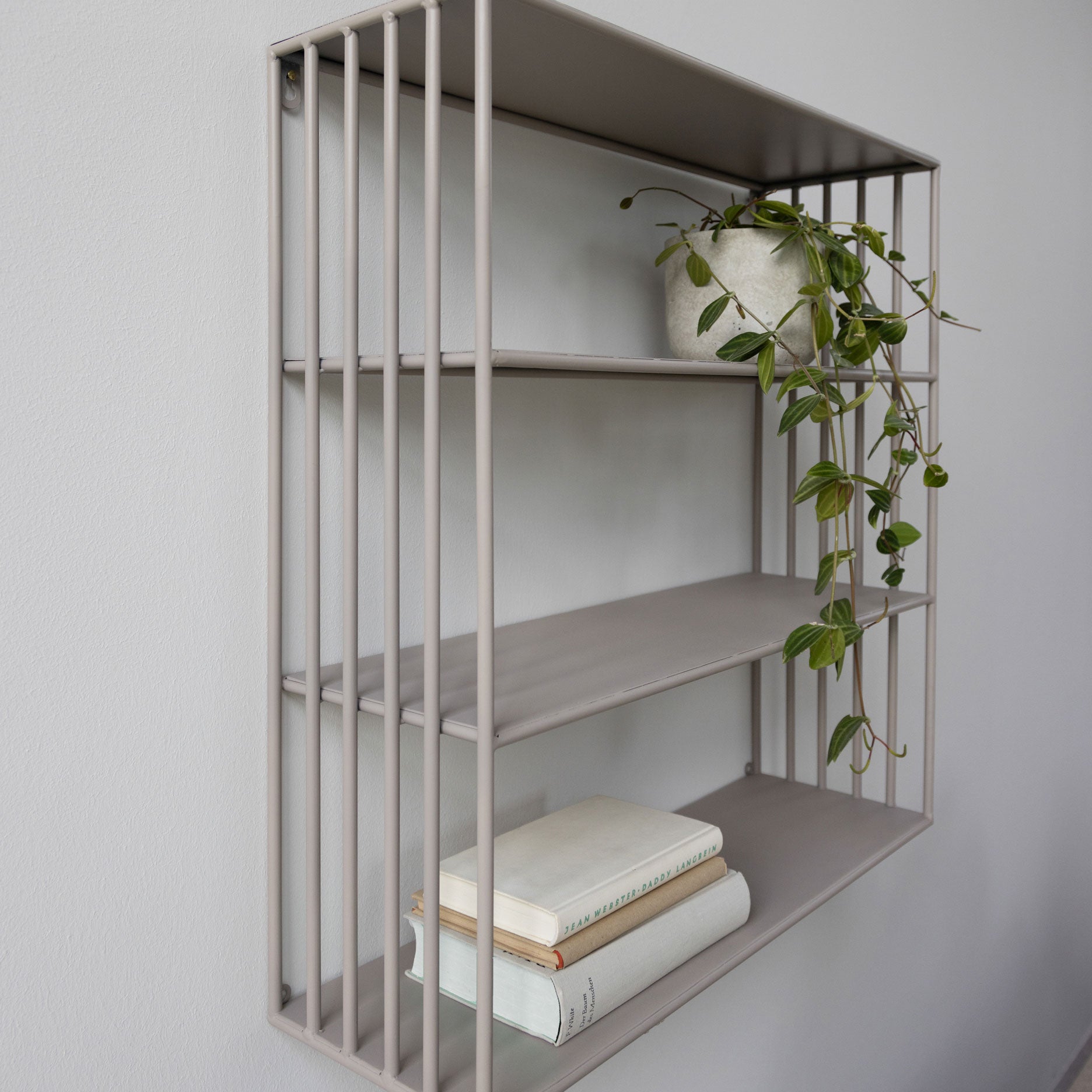 Nohr vægreol m. hylder