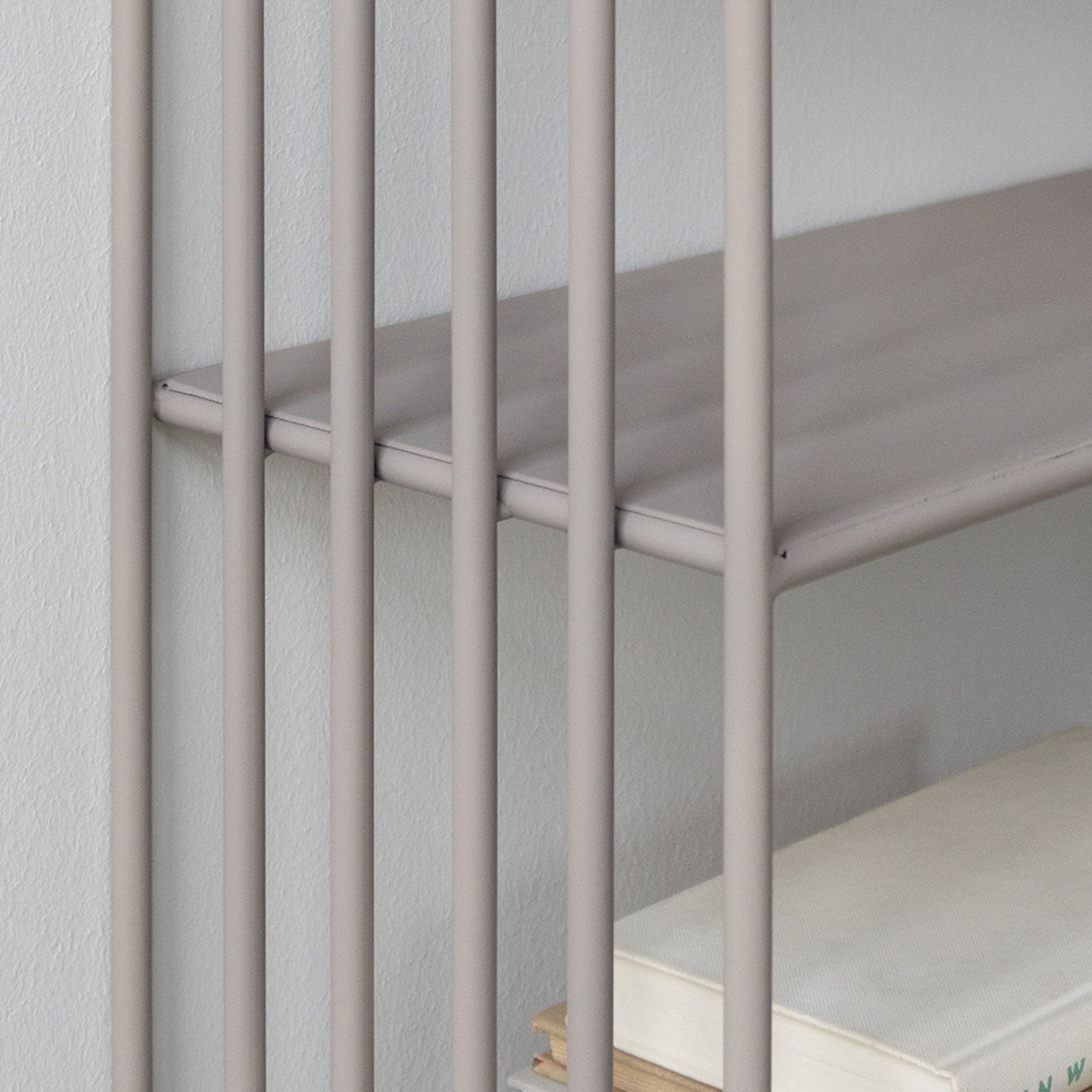 Nohr vægreol m. hylder