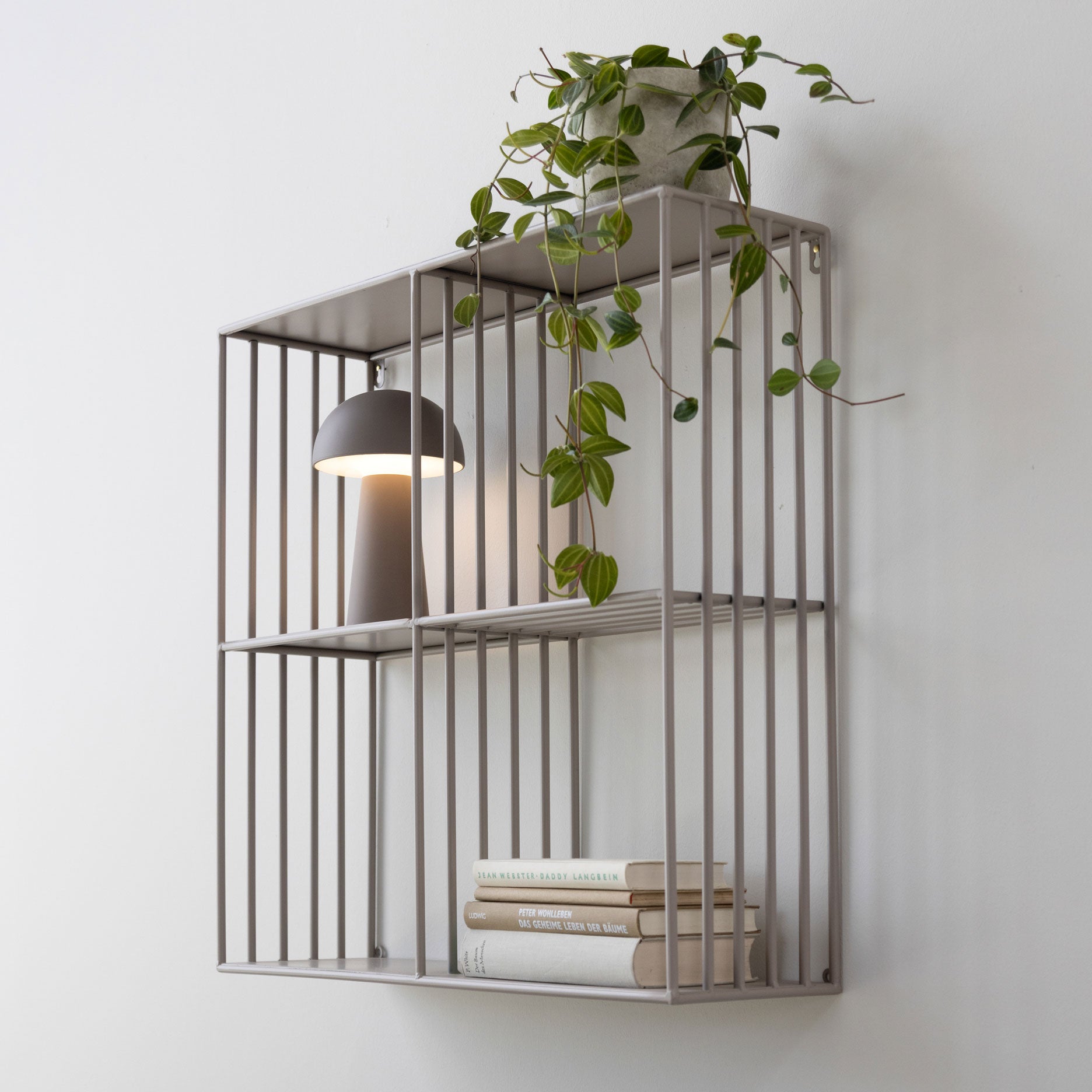 Nohr vægreol m. rum