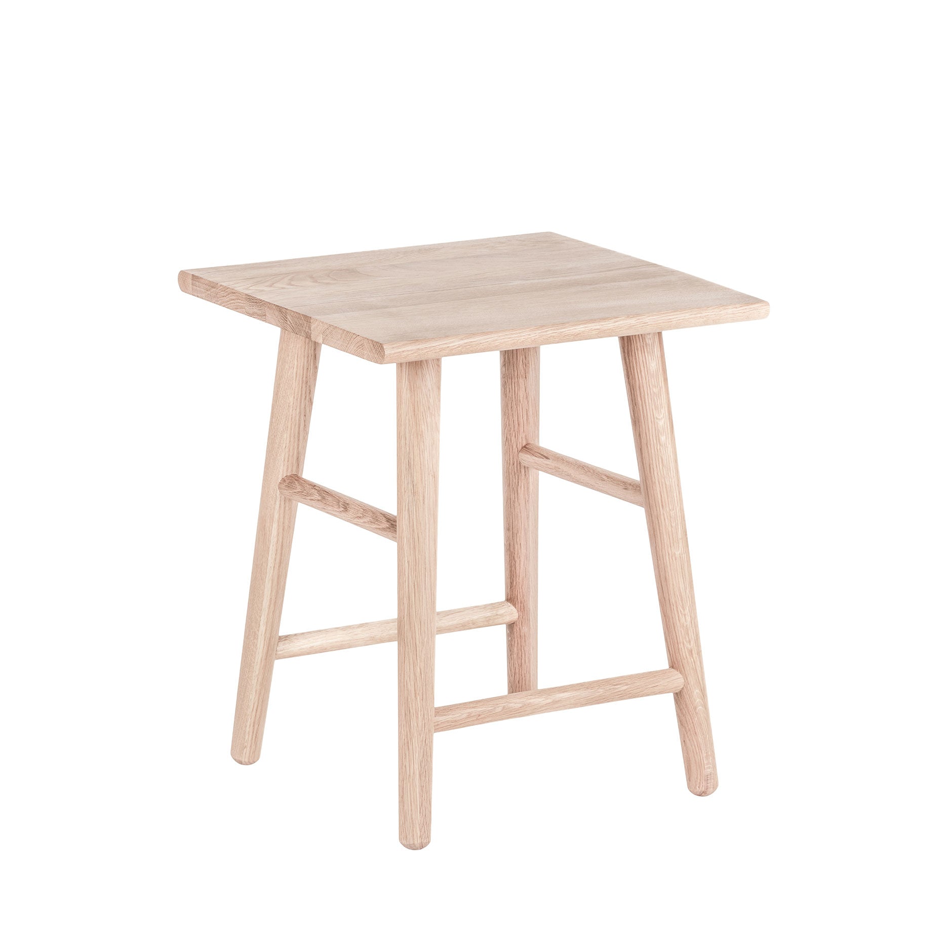 Wood II taburet hvidpigmenteret FSC certificeret egetræ