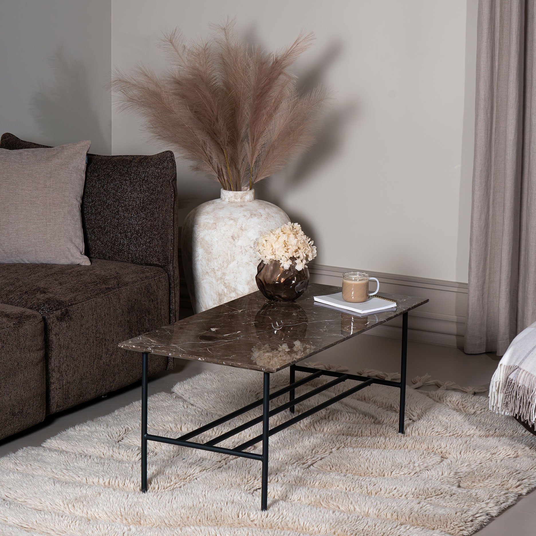 LINES II sofabord i marmor 100x50 cm