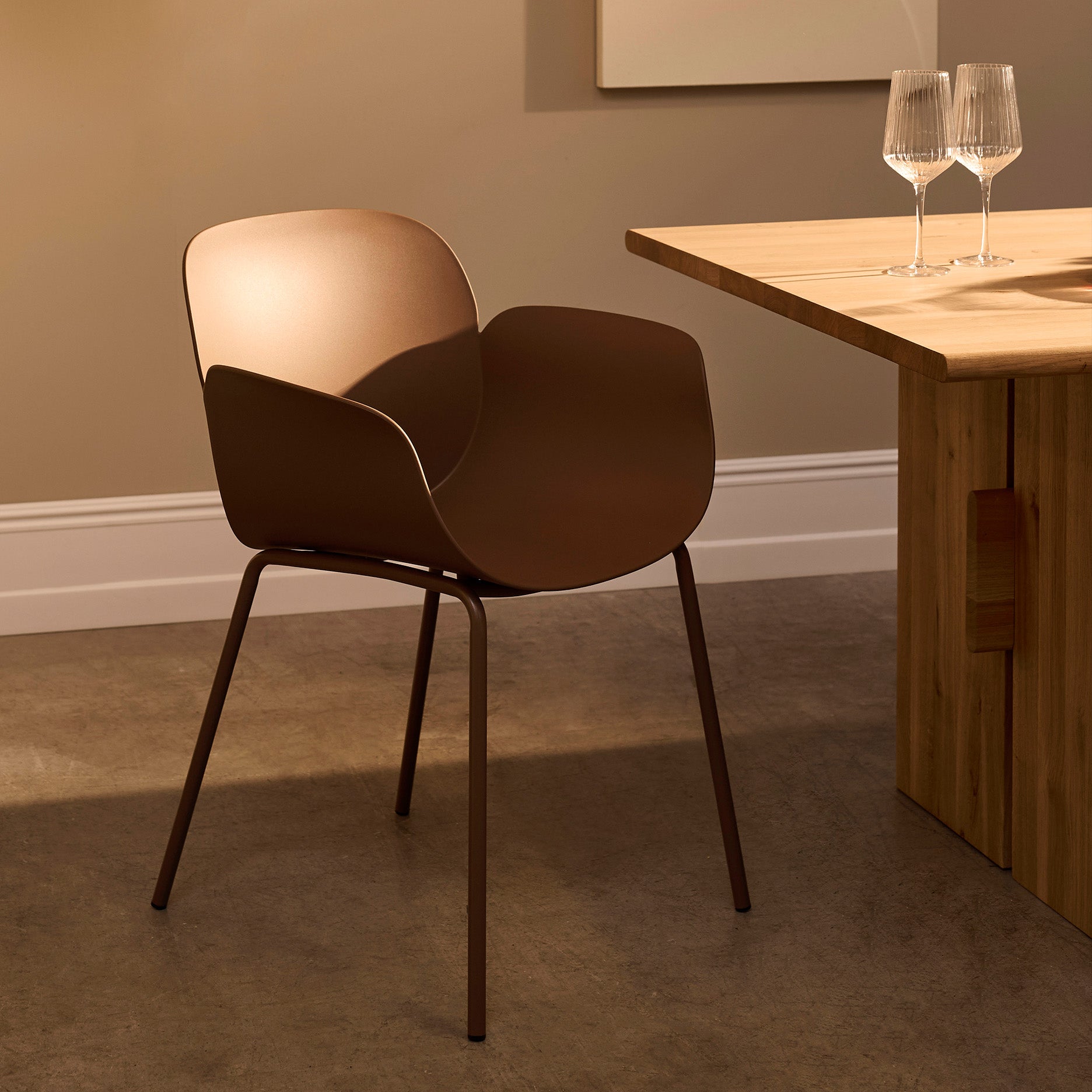 Como spisebordsstol plast