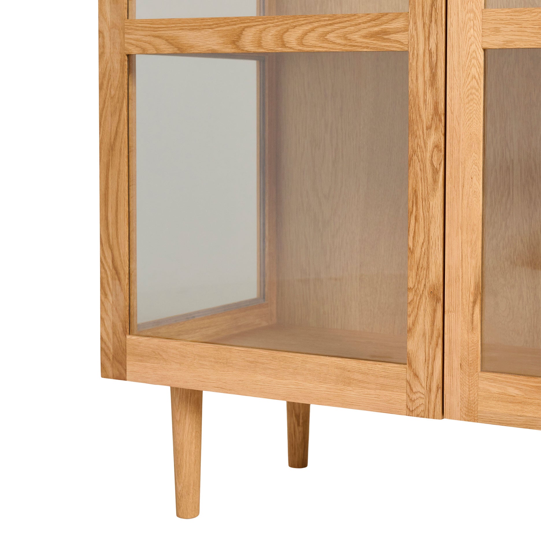 Akeru II vitrineskab W90