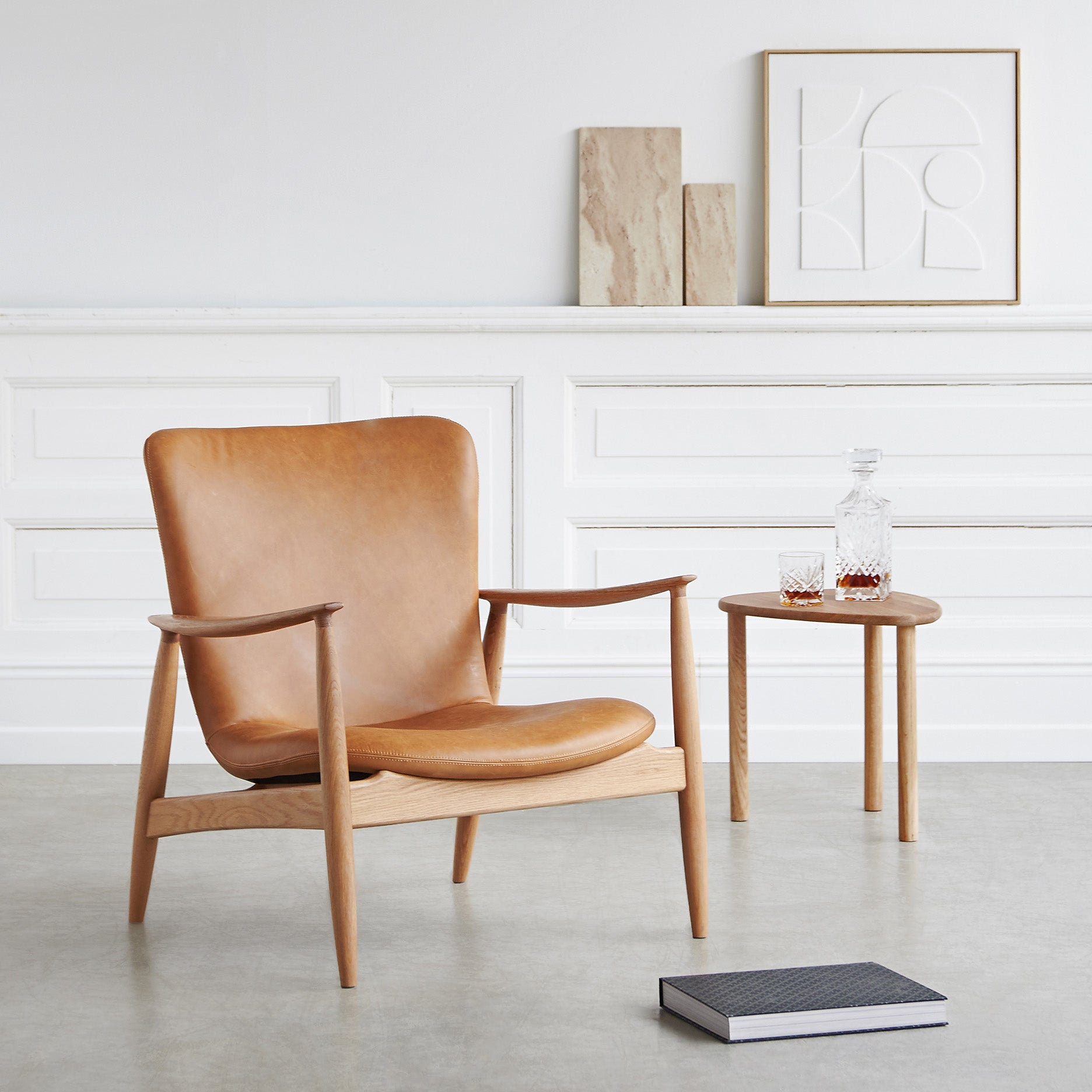 Pebble sidebord H40 cm, FSC-certificeret egetræ