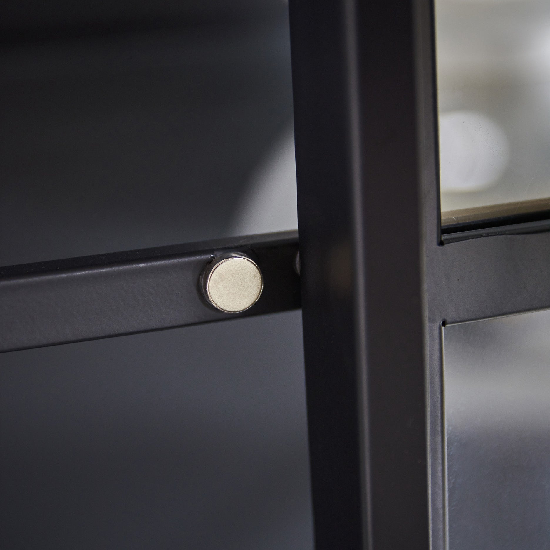 Mason II vitrineskab H185