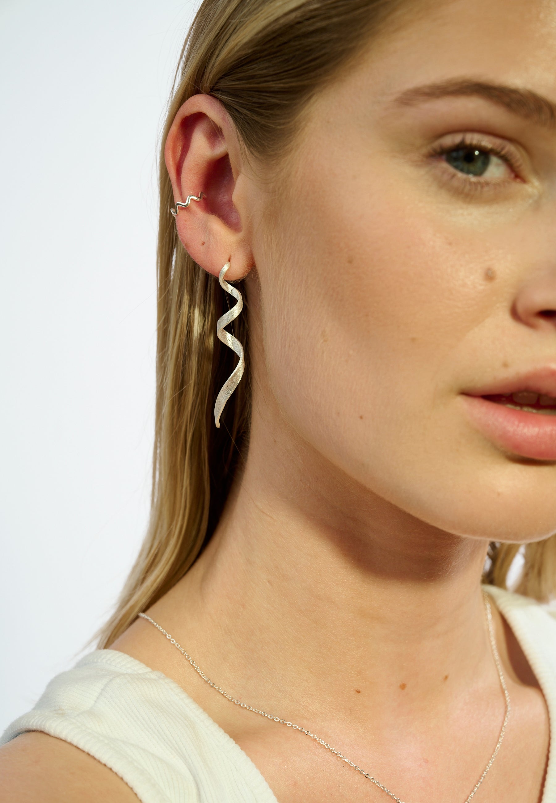 SRSingle Spiral Øreringe - Børstet