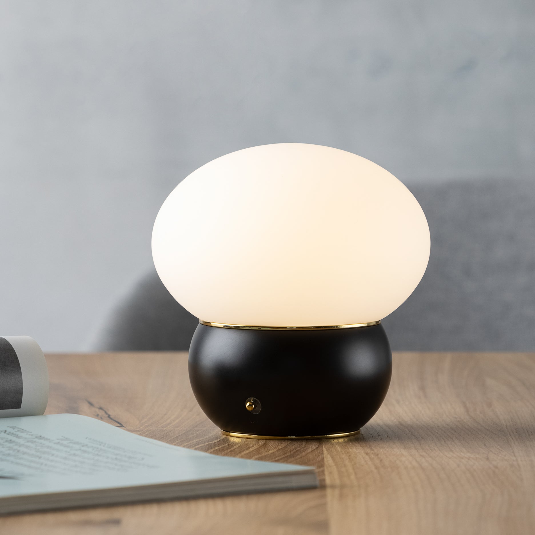 Cocoon LED bordlampe