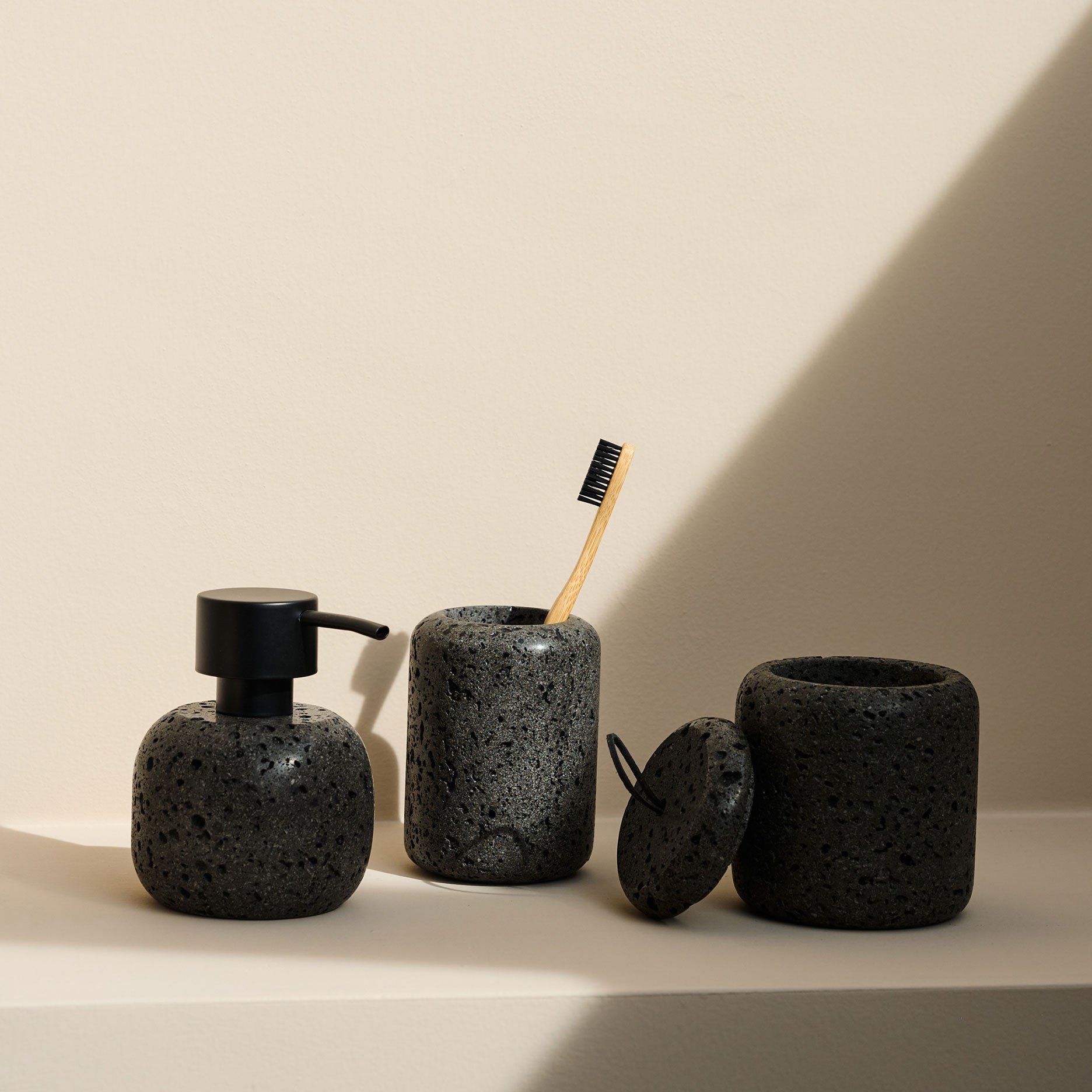 Travertin II Krukke m låg