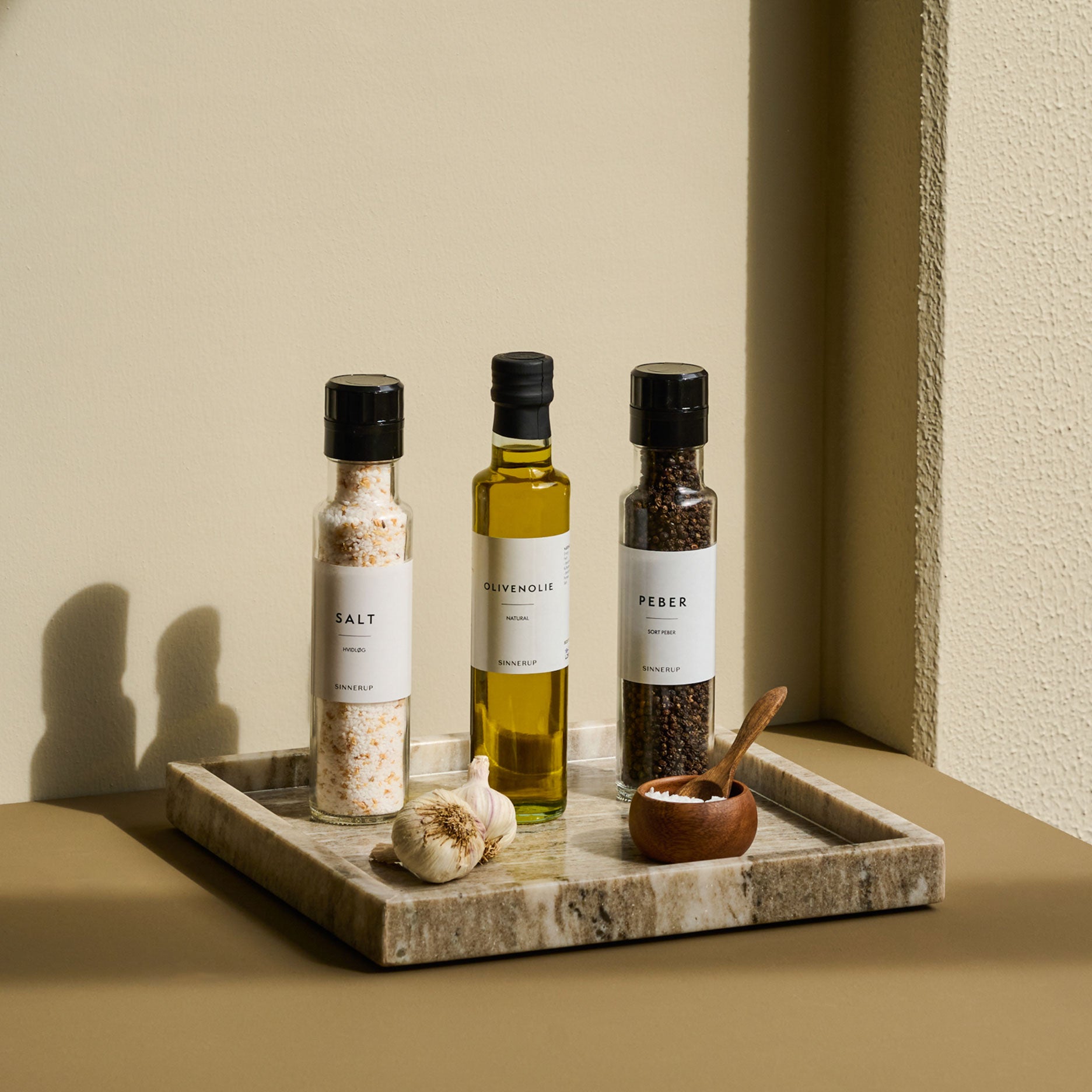 Marble Firkantet Bakke