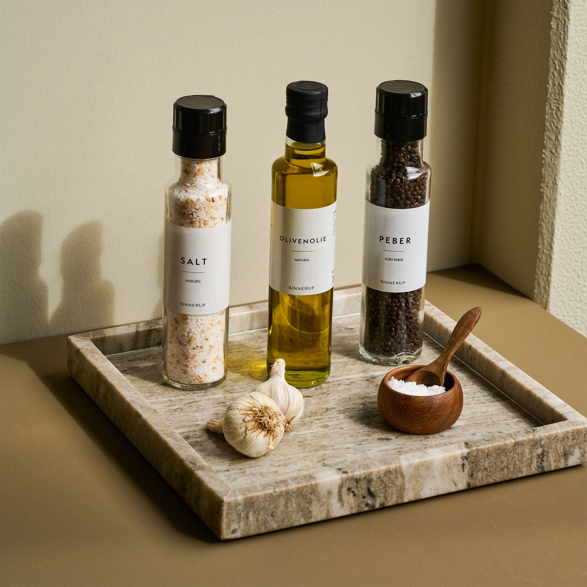 Marble Firkantet Bakke