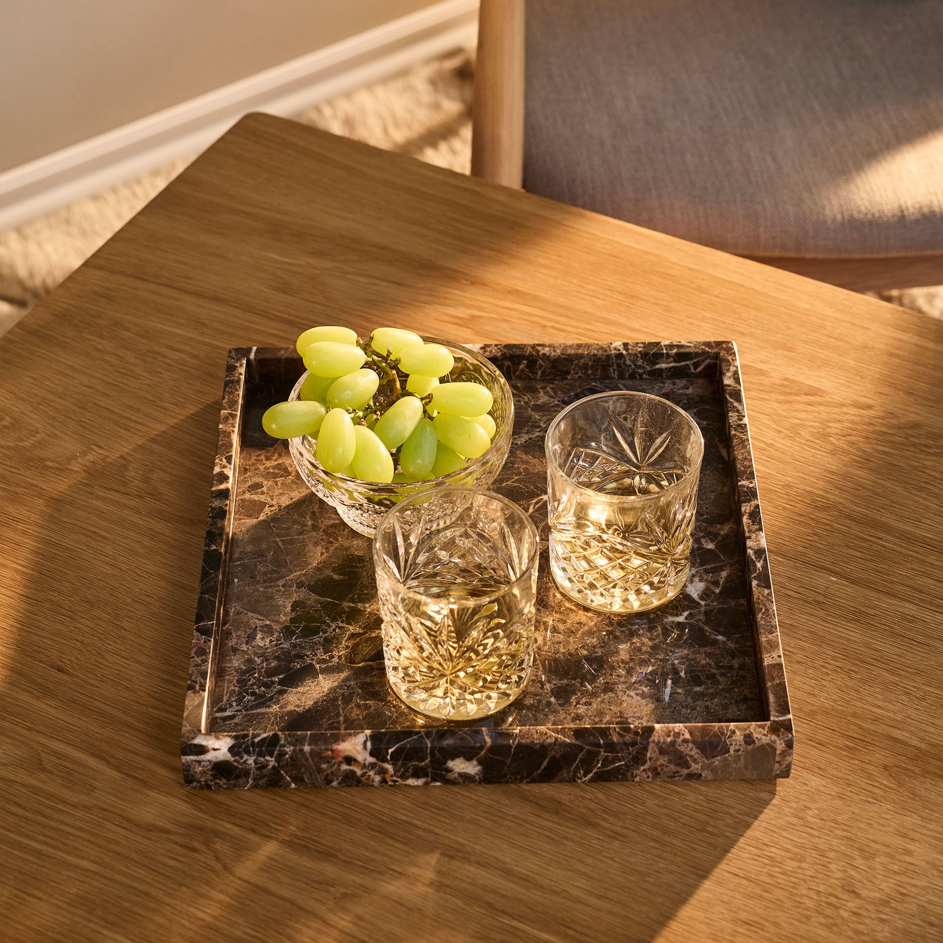 Marble II Square Bakke