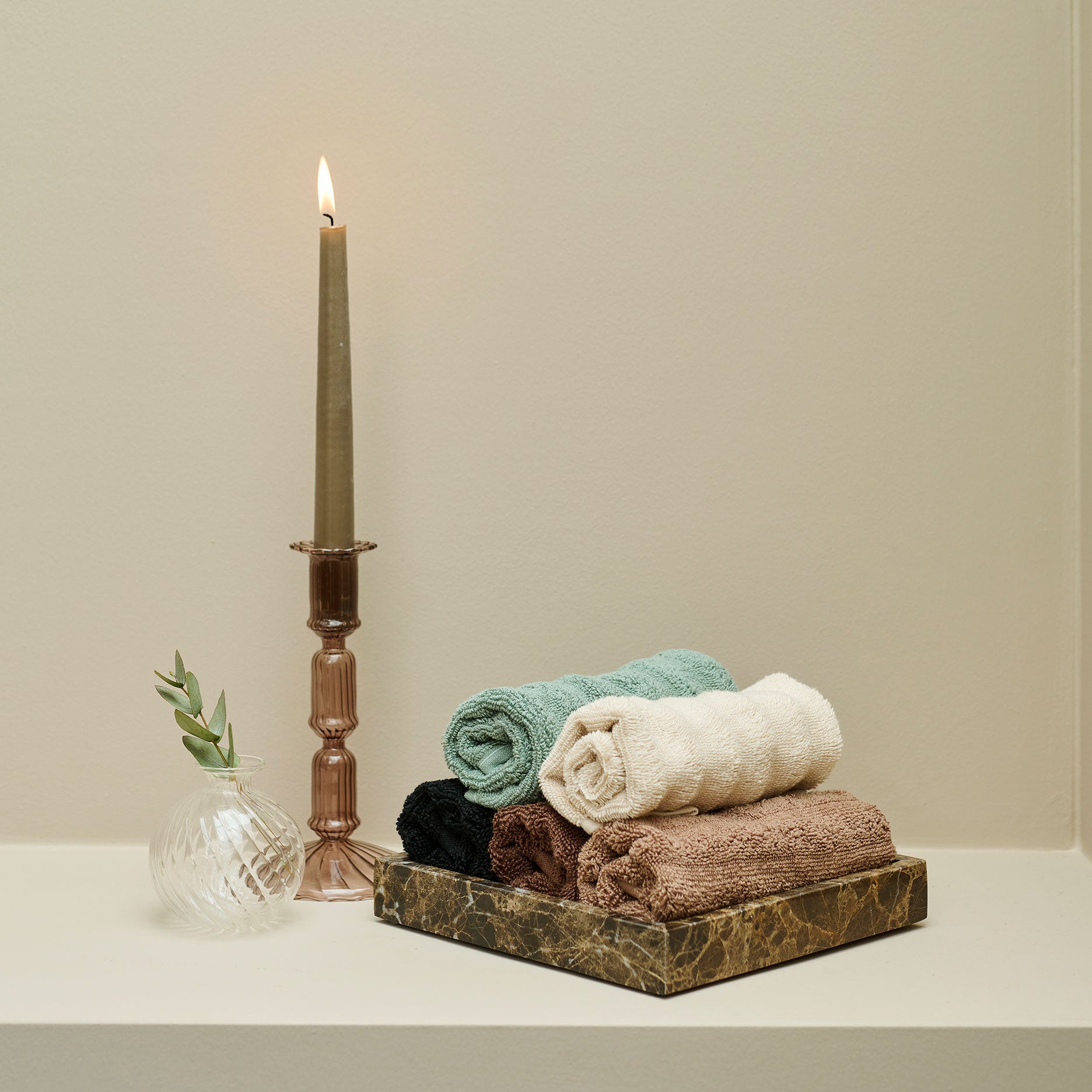 Marble II Square Bakke