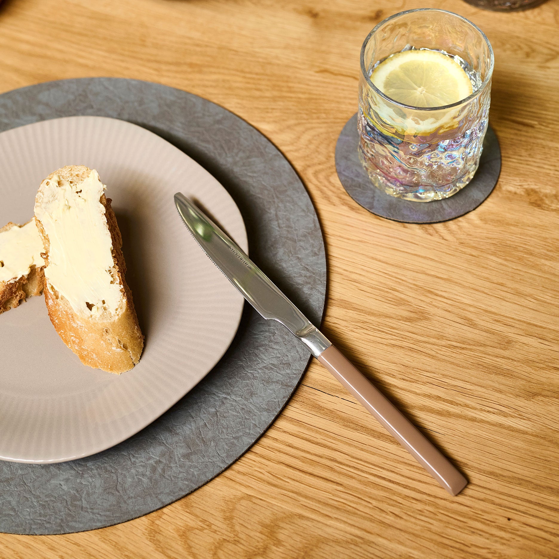 Glasgow Vendbar dækkeserviet Ø30 cm