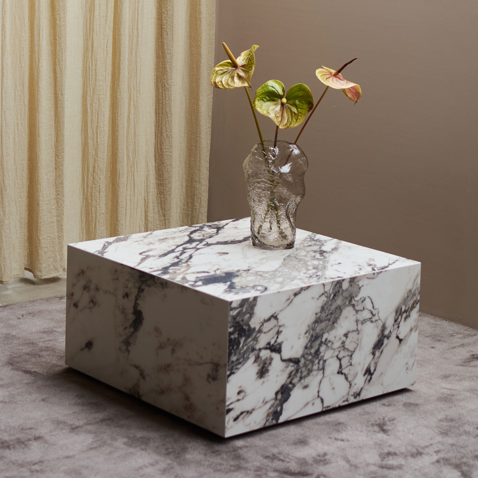 Montes II sofabord 70x70 cm