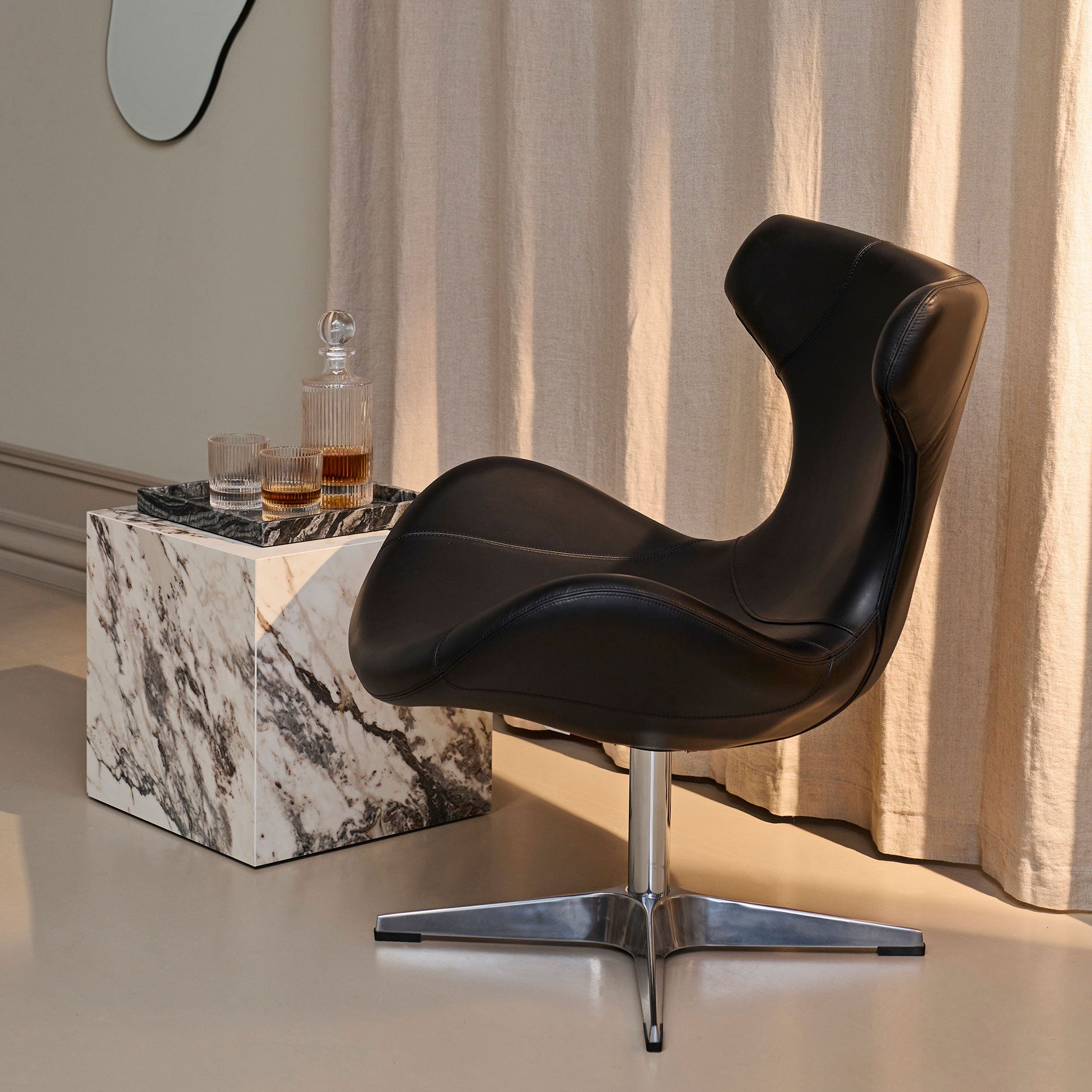 Marble II Square Bakke