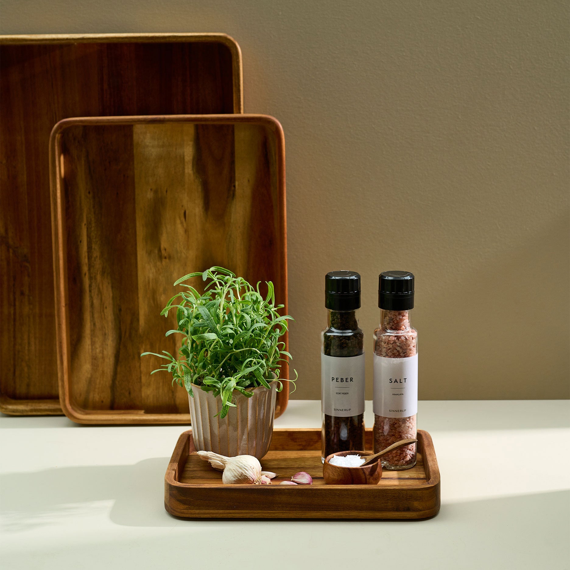 Auri akacie bakke m. håndtag