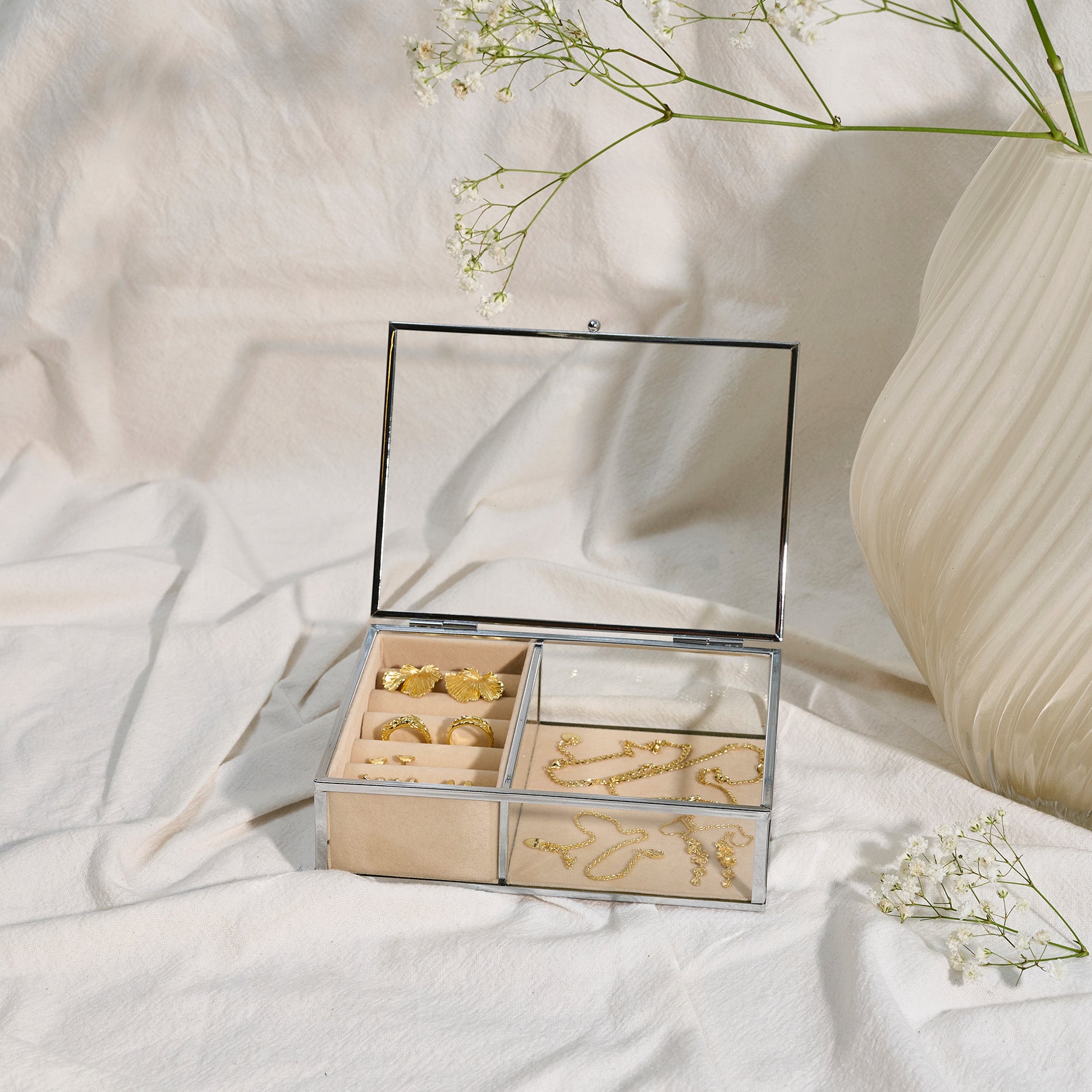 Smykkeskrin m. to rum