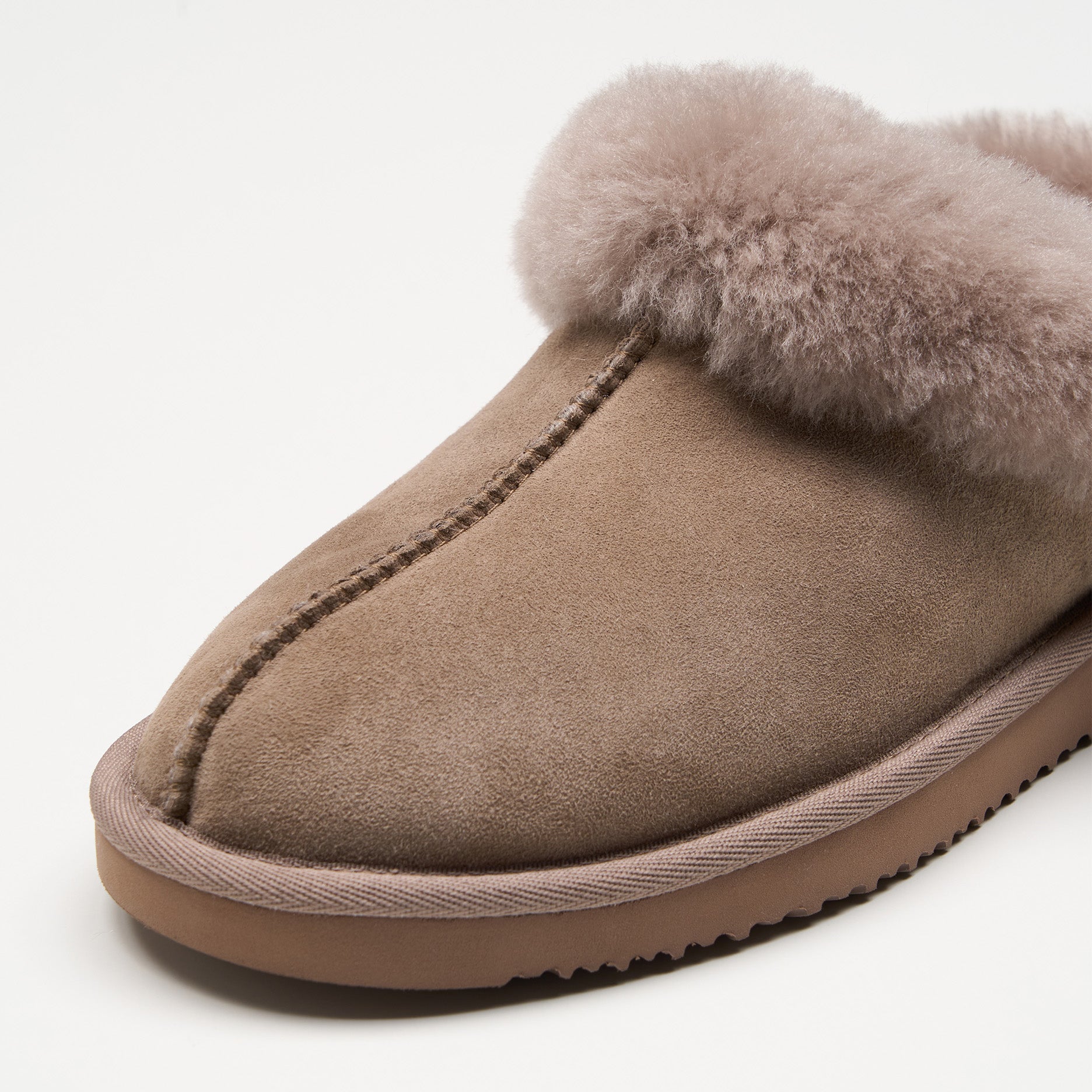 CRABobby Lammeskind Slippers