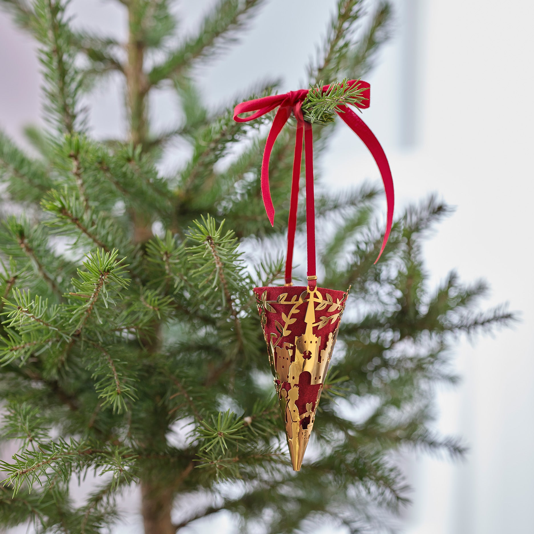 Kræmmerhus Klods Hans forgyldt