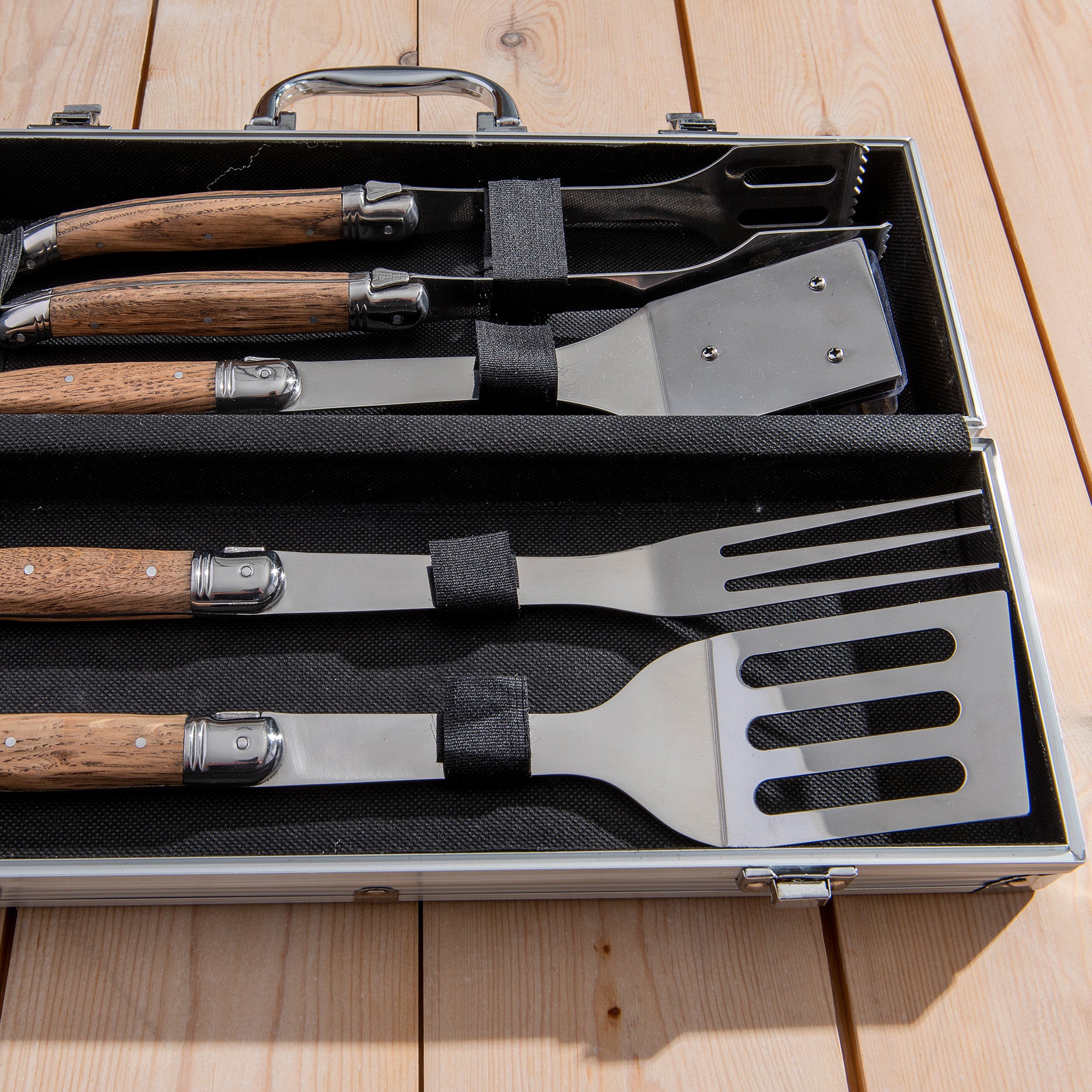 Grillsæt 4 dele egetræ