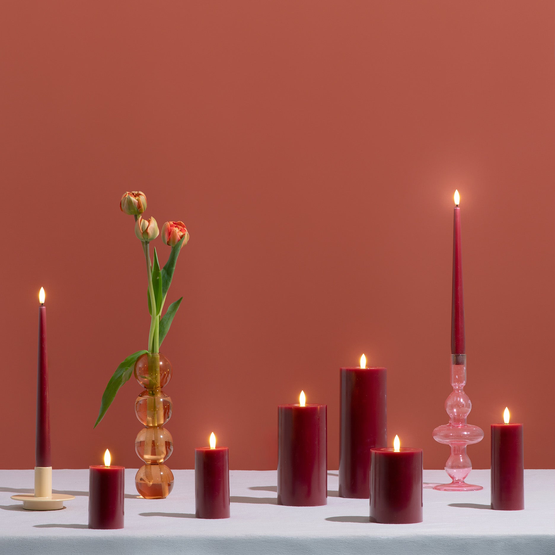 LED pillar candle 7,4x10 cm cranberry red