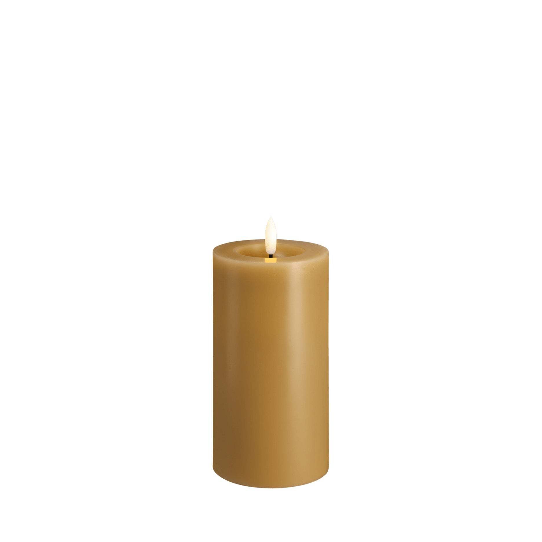 LED pillar candle 7,4x15 cm honey mustard