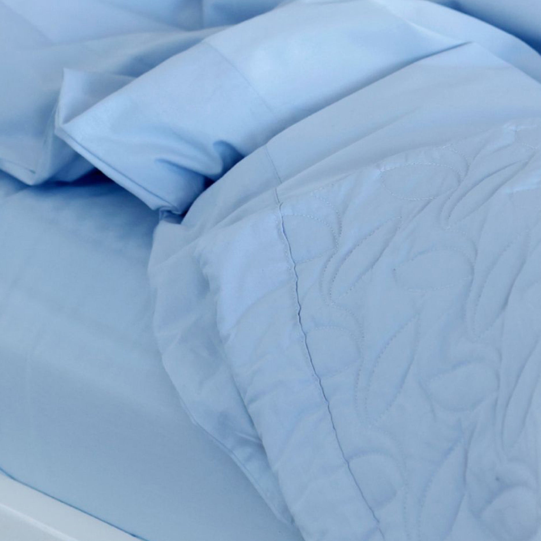 Fladt lagen 240x250 cm støvet blå