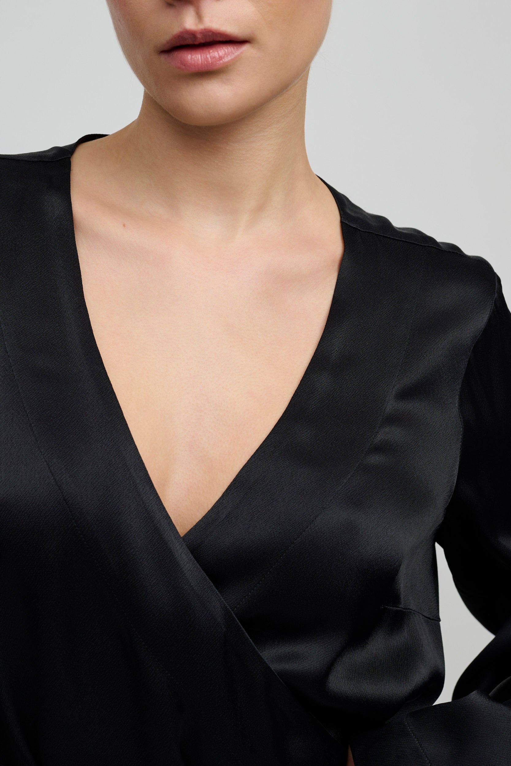 CRYuki Slå-Om-Kjole