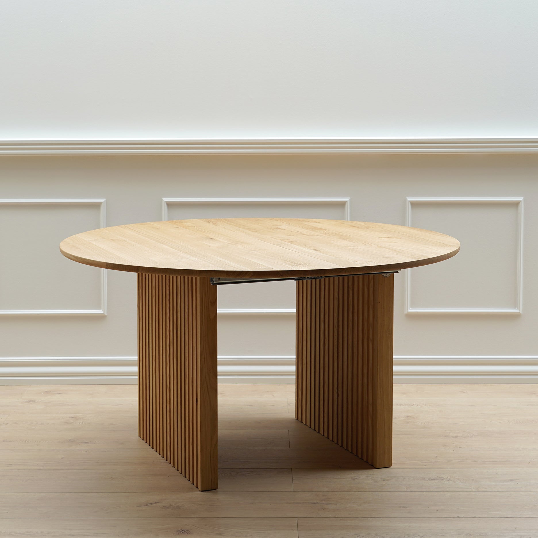 Vertigo Ø140 udtræksspisebord