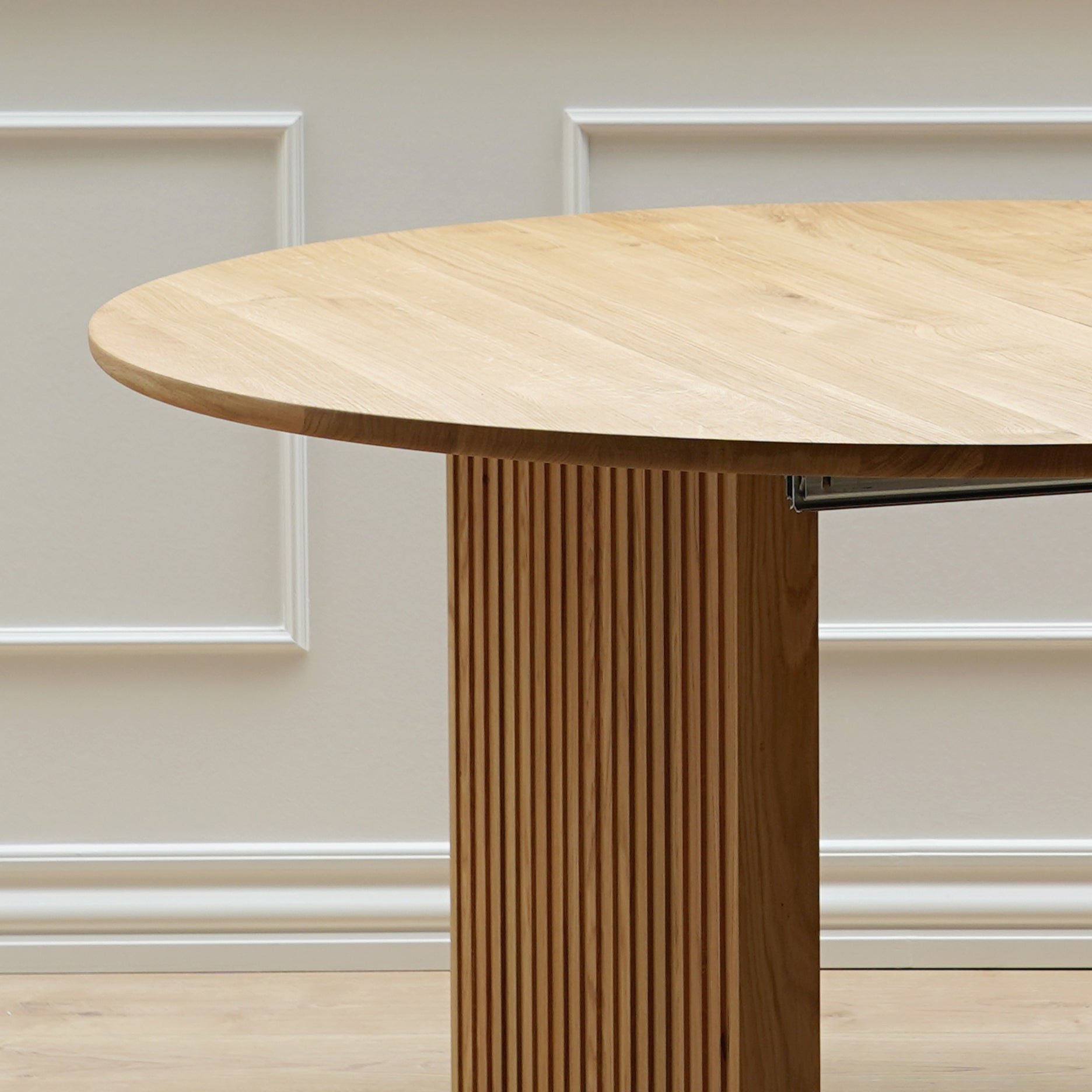 Vertigo Ø140 udtræksspisebord