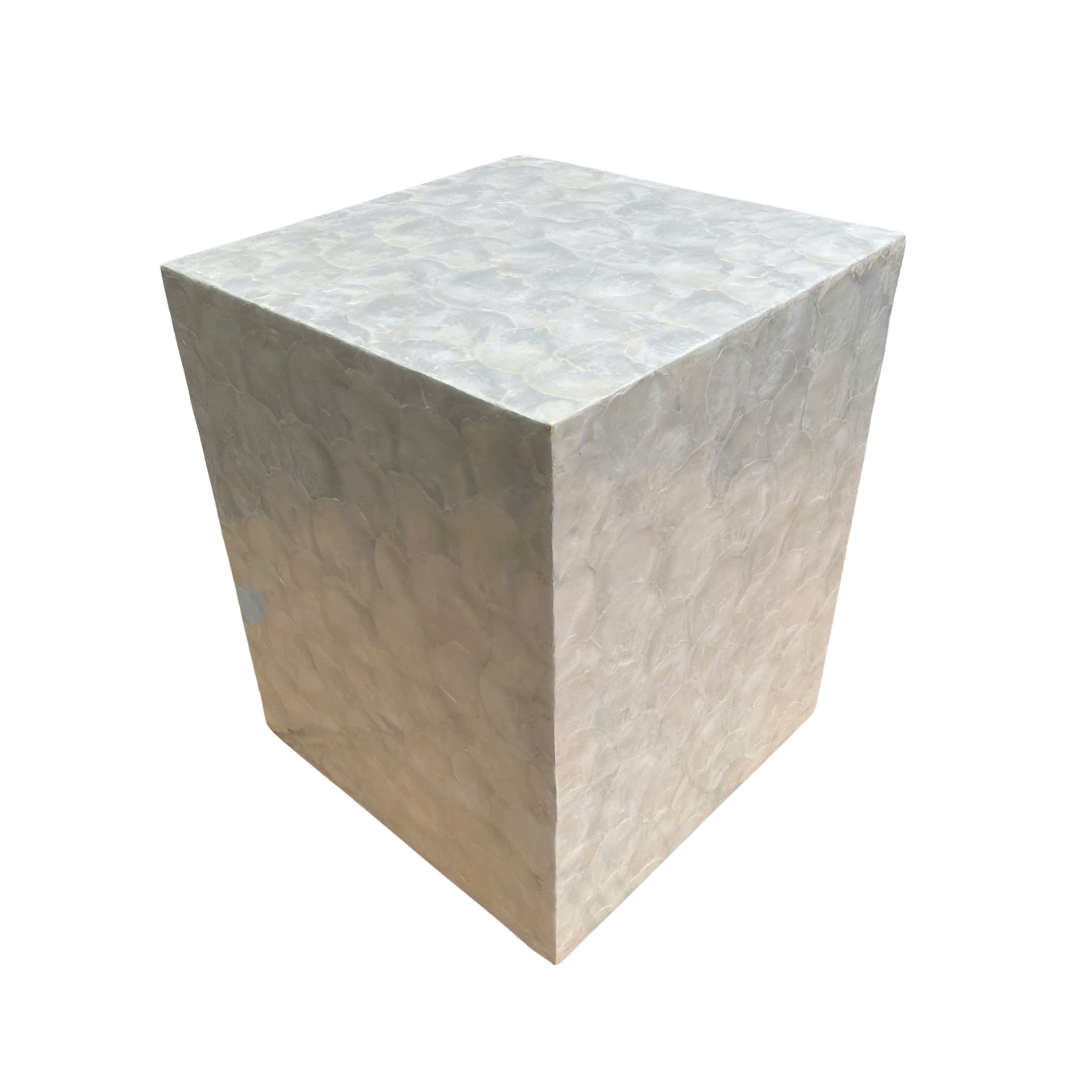 Seashell Sidebord