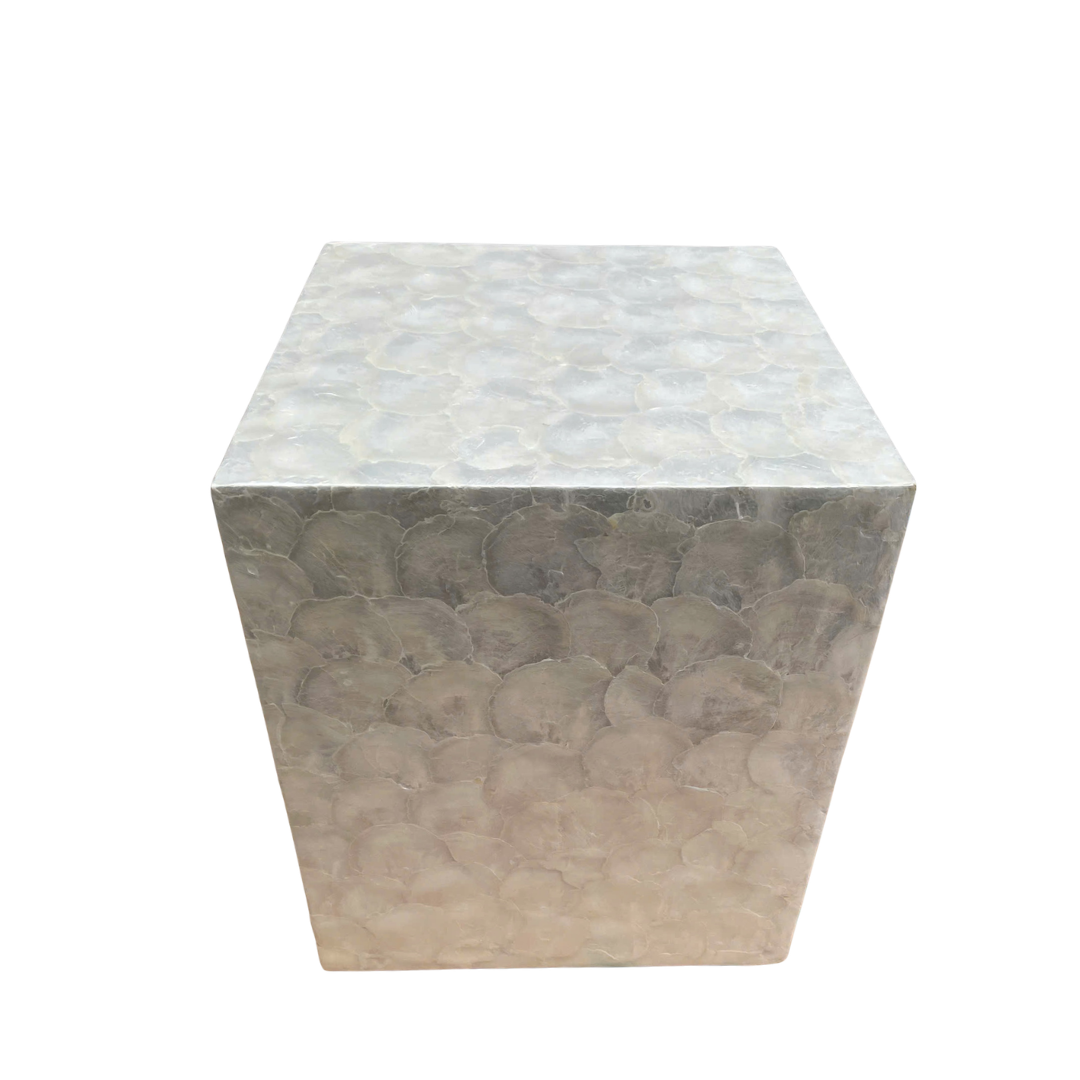 Seashell Sidebord