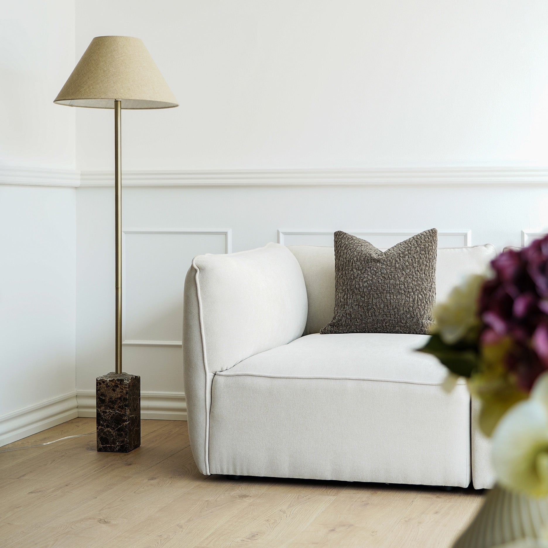 Brun Marmor Gulvlampe