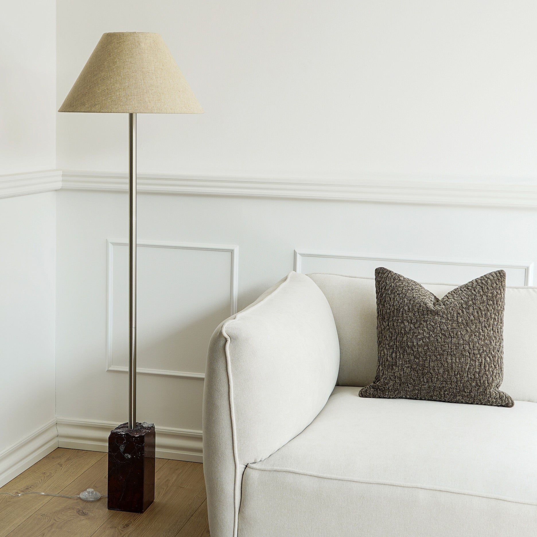 Rød Marmor Gulvlampe
