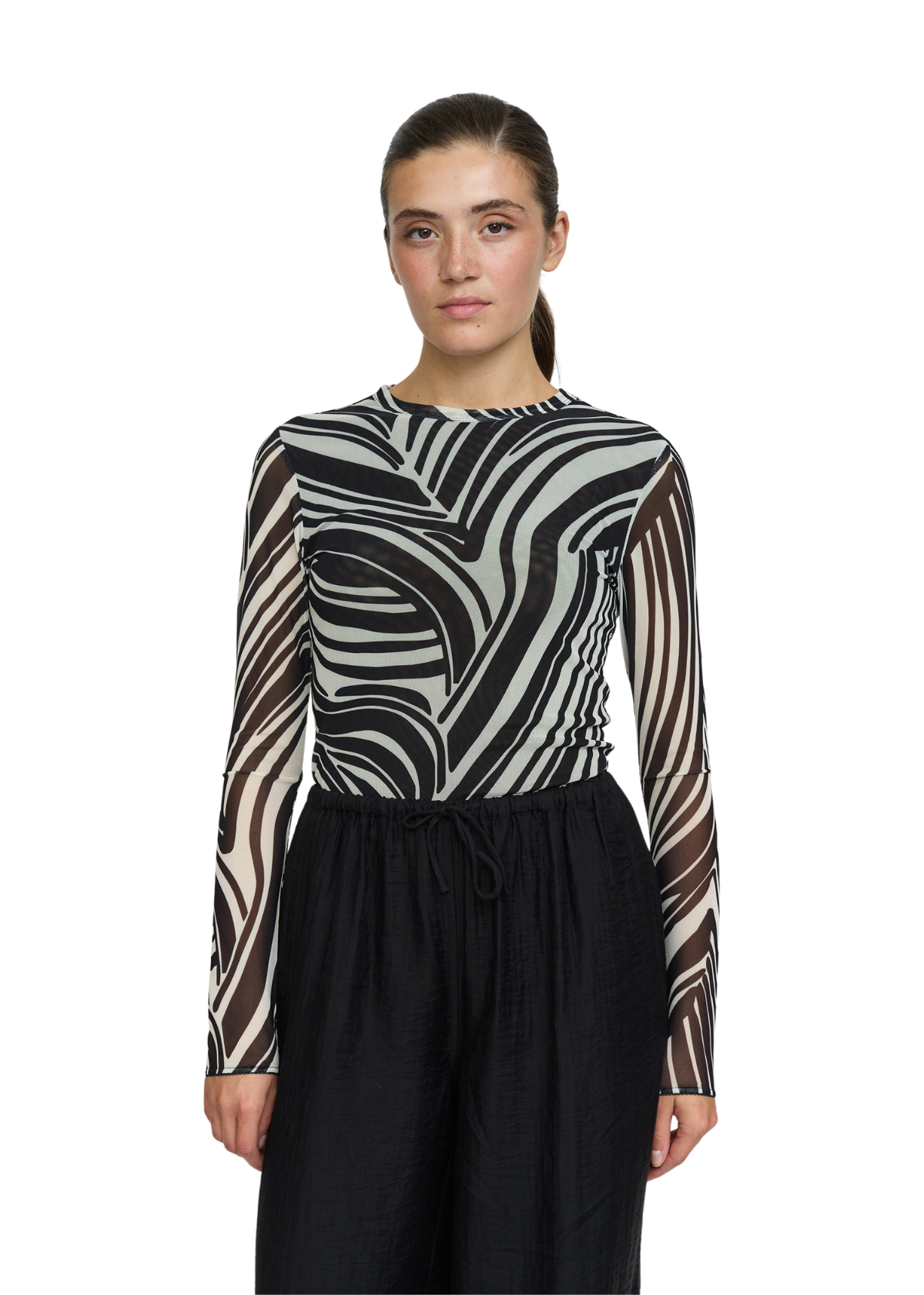 SRMaryam Top